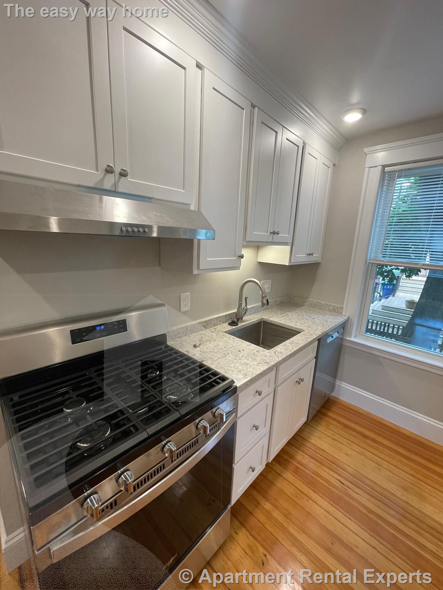 26 Ashland St, Porter Square