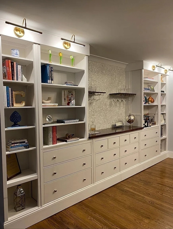 66 Calvary St, Waltham