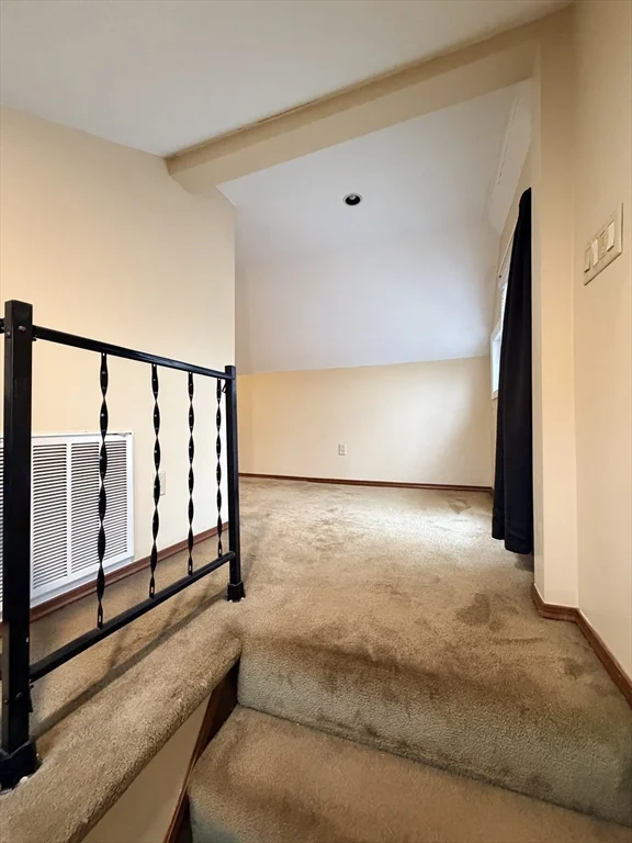 59 Whitney Ave, Centralville