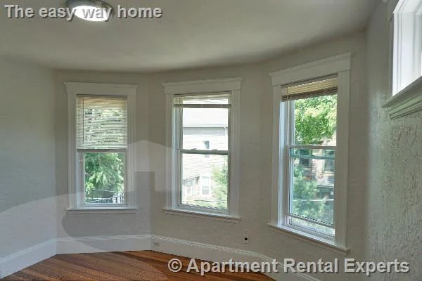 56-58 Oxford St, Spring Hill