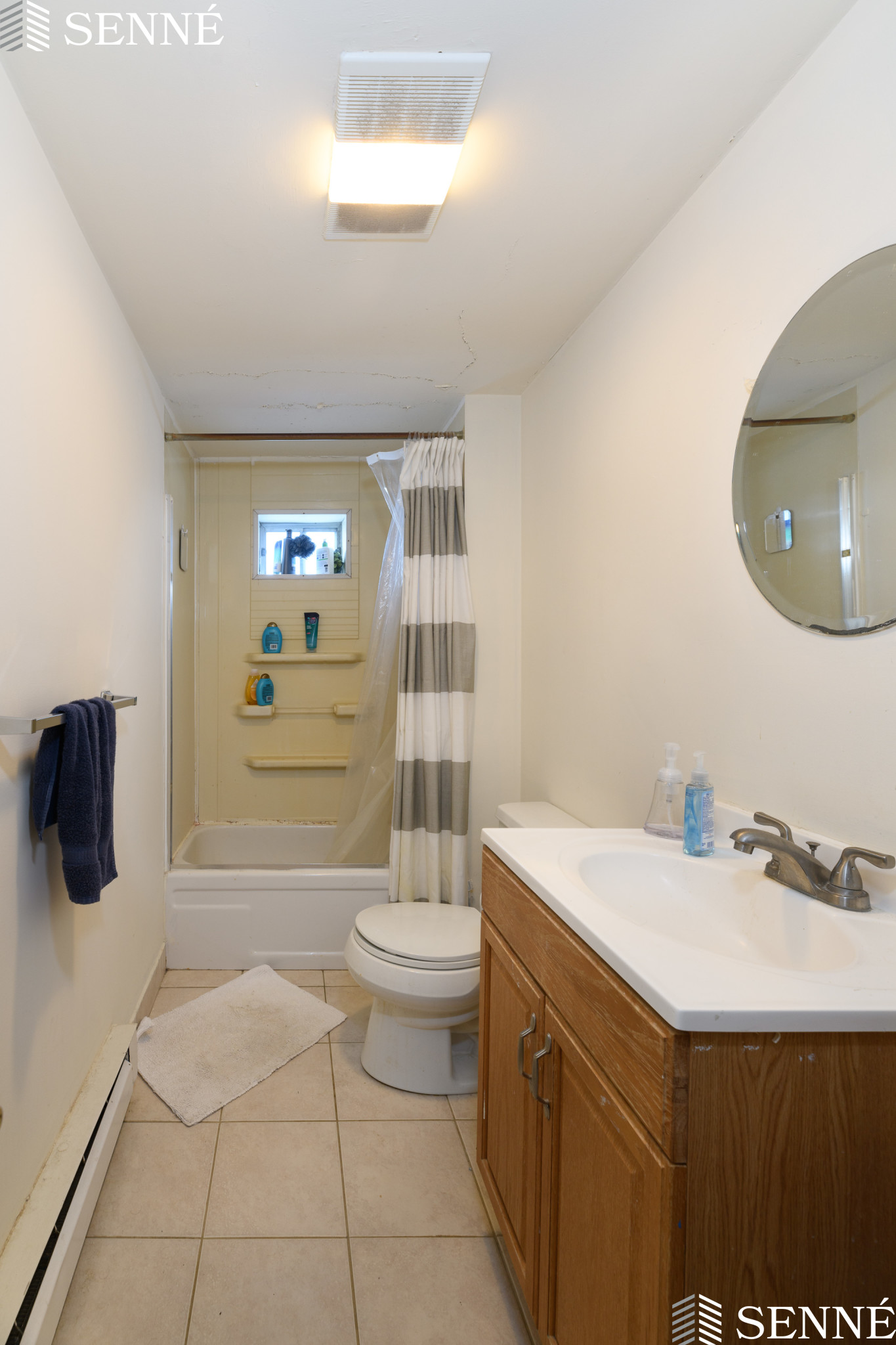 720 Massachusetts Ave, Riverside