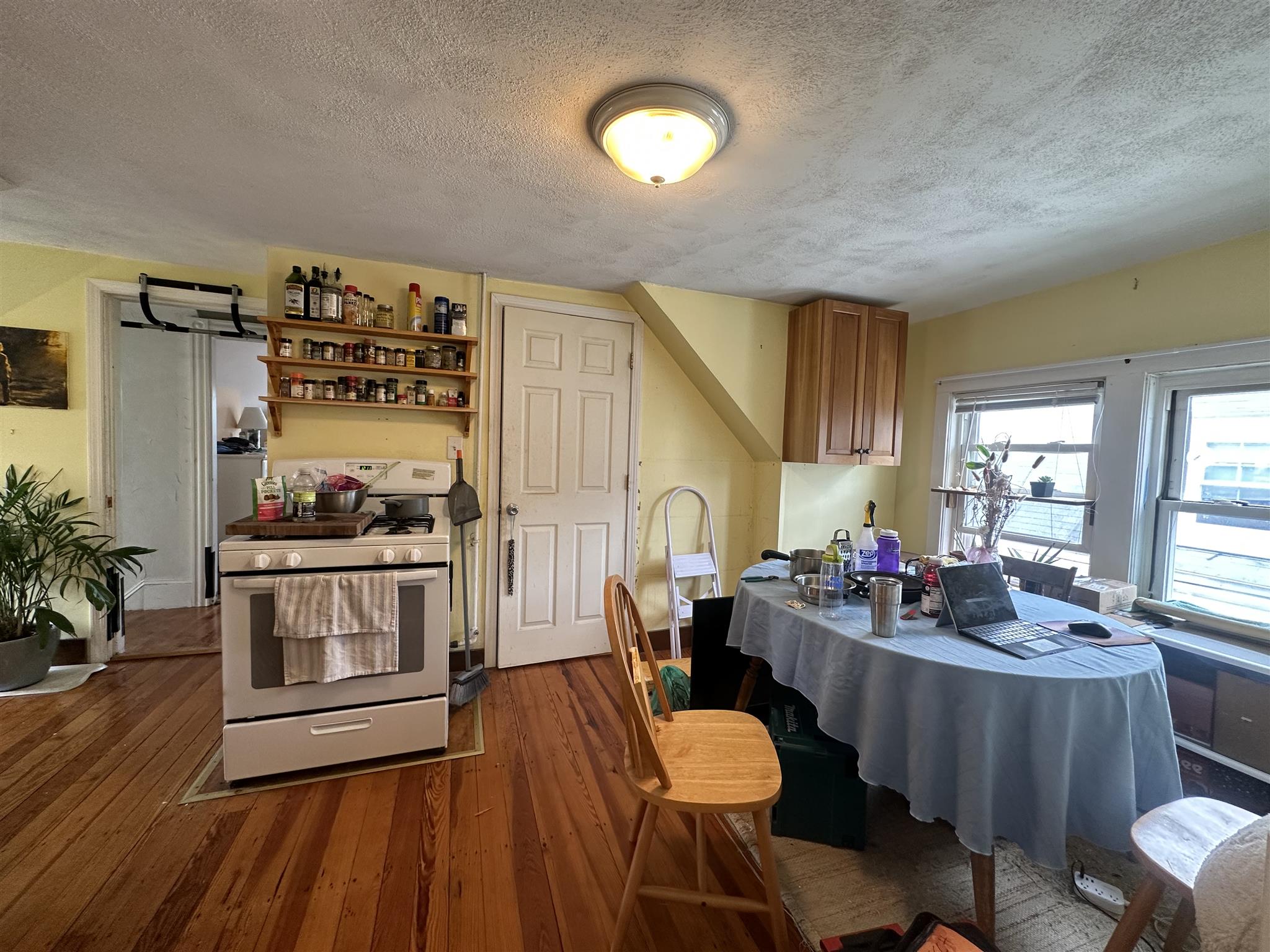 1 bed, 1 bath apartment for rent at 74 Prentiss St Unit 3, Watertown — photo 7 of 12