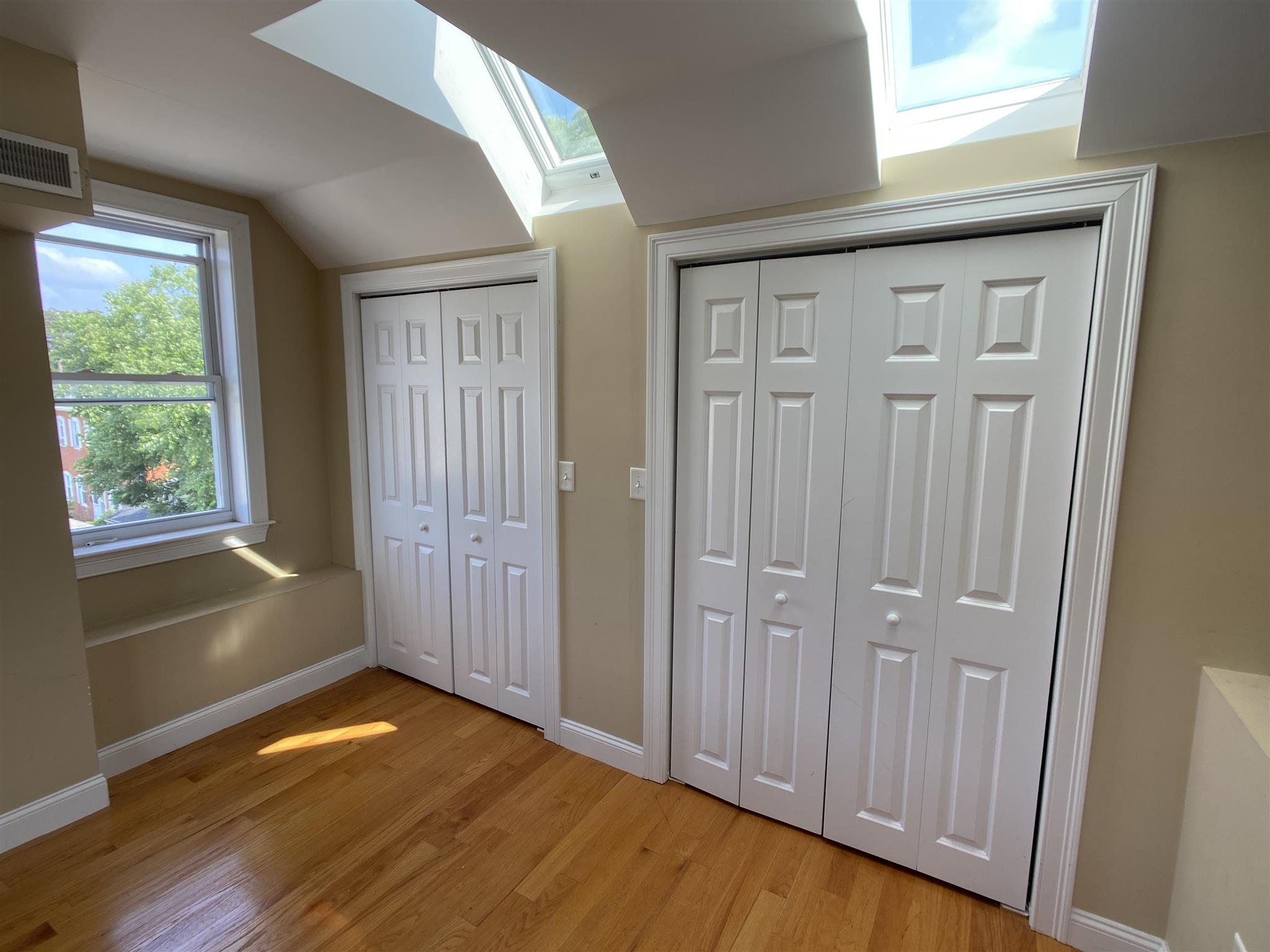 2 bed, 1.5 bath apartment for rent at 11 Winthrop Ct Unit 11, Medford — photo 9 of 10