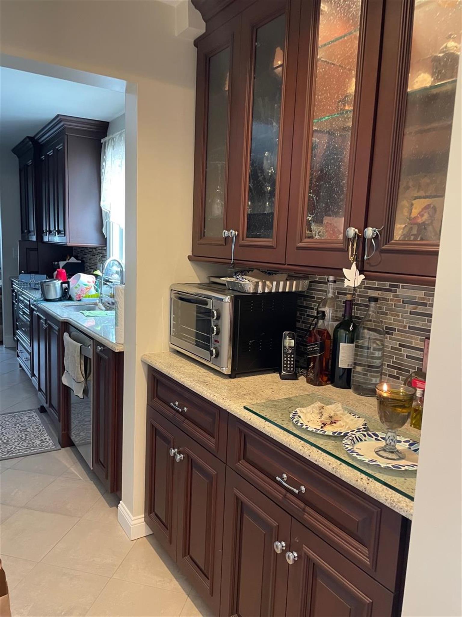 2.5 bed, 1 bath apartment for rent at 33 Lafayette St Unit 1, Arlington — photo 2 of 26
