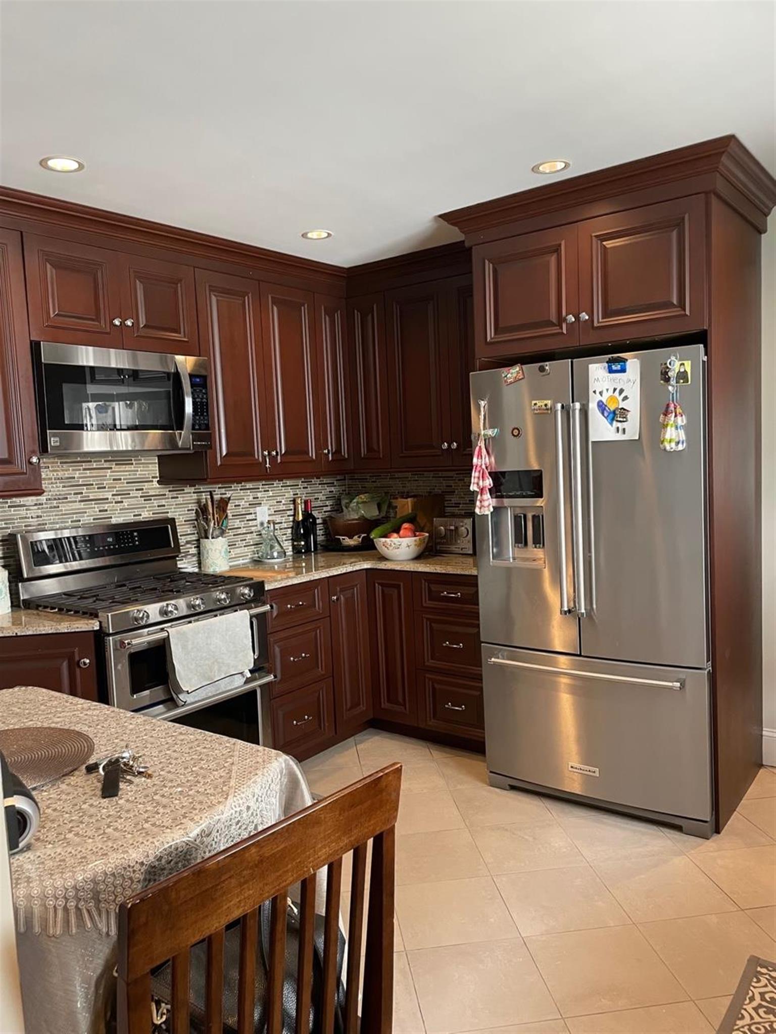 2.5 bed, 1 bath apartment for rent at 33 Lafayette St Unit 1, Arlington — photo 3 of 26