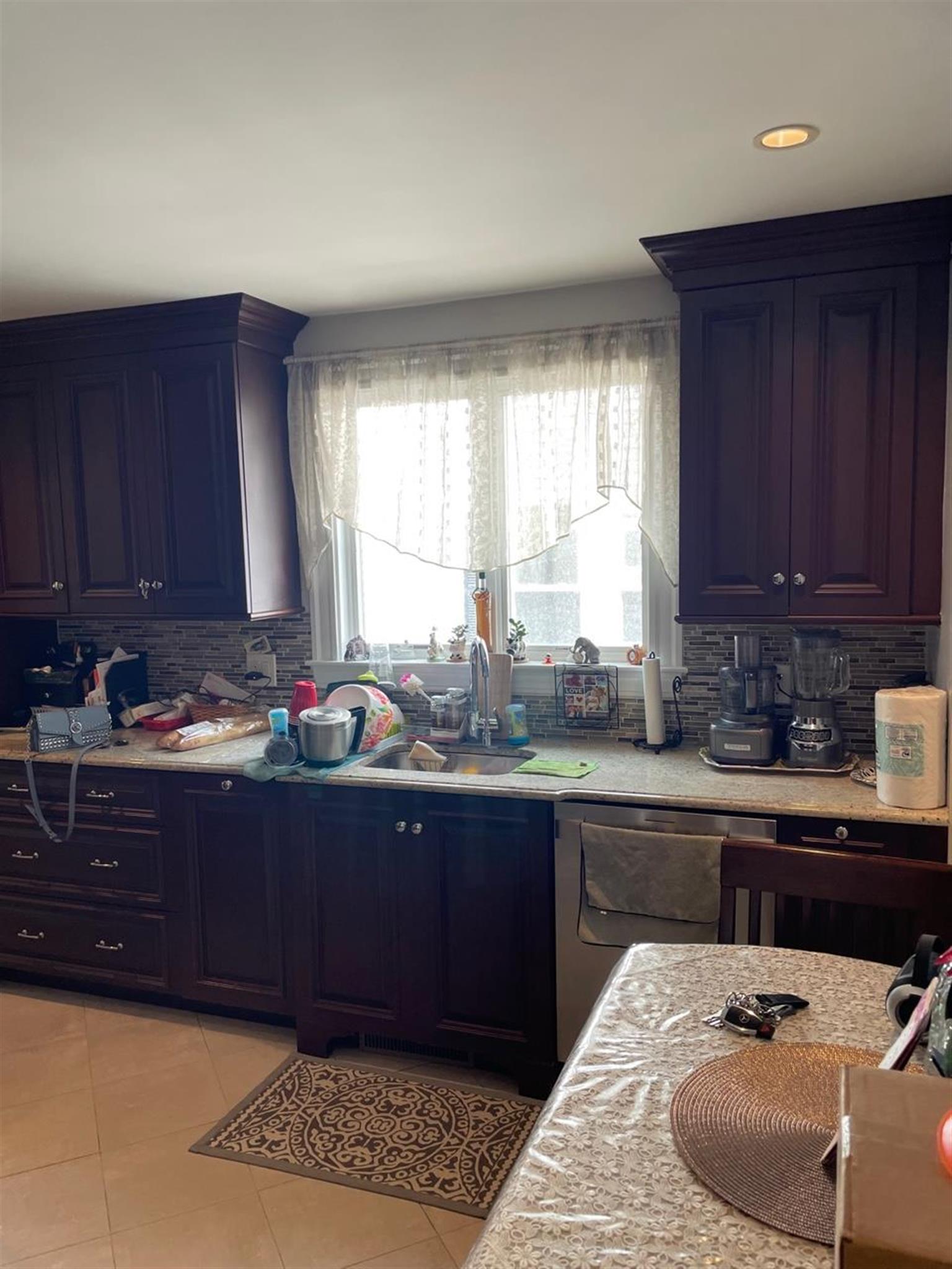 2.5 bed, 1 bath apartment for rent at 33 Lafayette St Unit 1, Arlington — photo 8 of 26