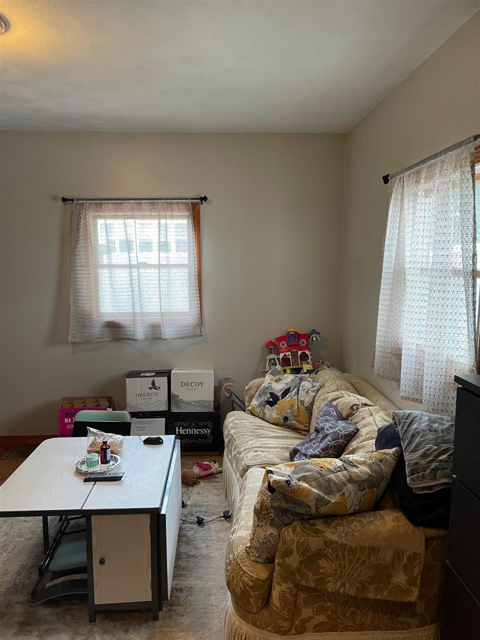 2.5 bed, 1 bath apartment for rent at 33 Lafayette St Unit 1, Arlington — photo 9 of 26