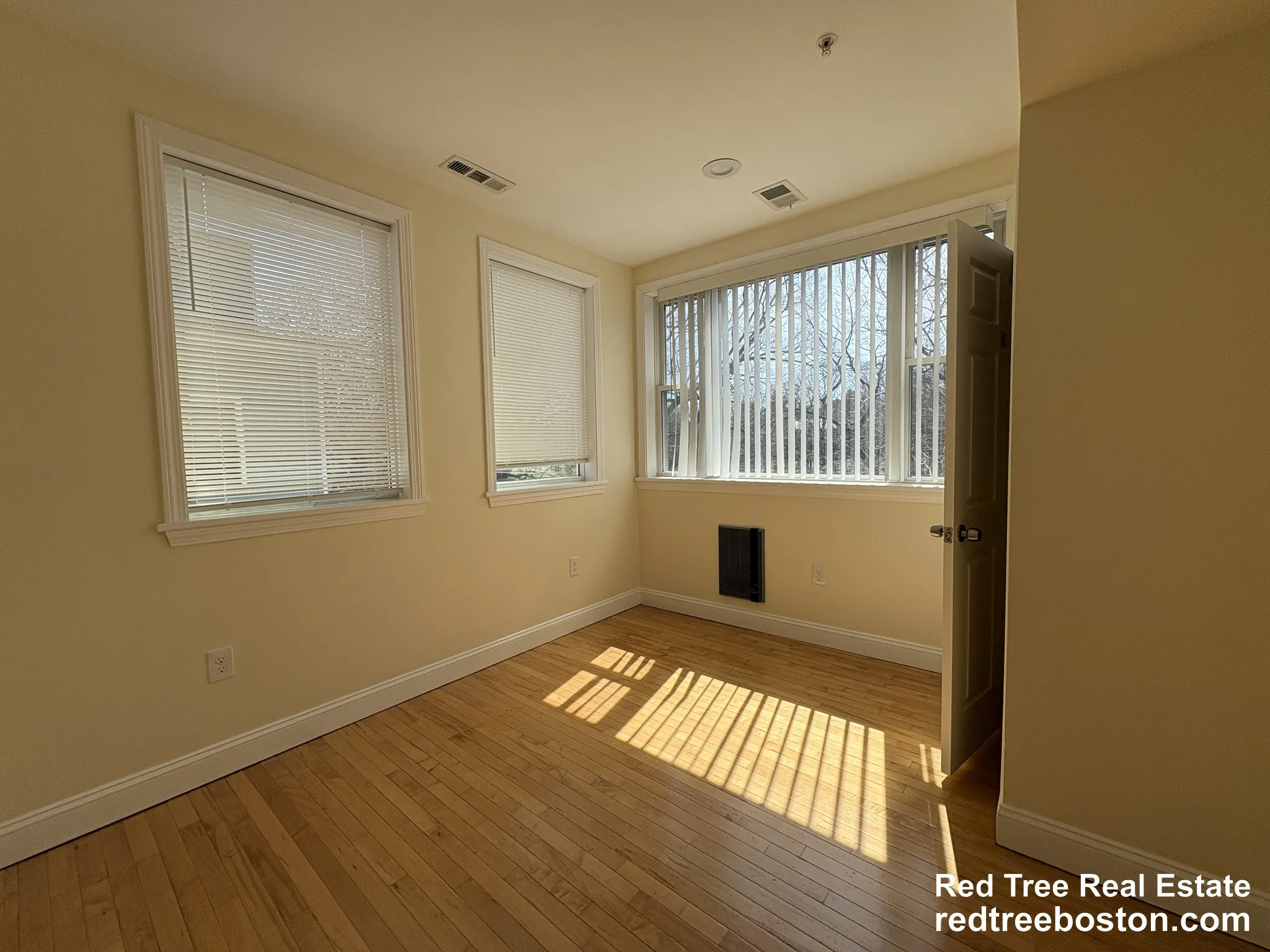 1801 Beacon St, Brookline