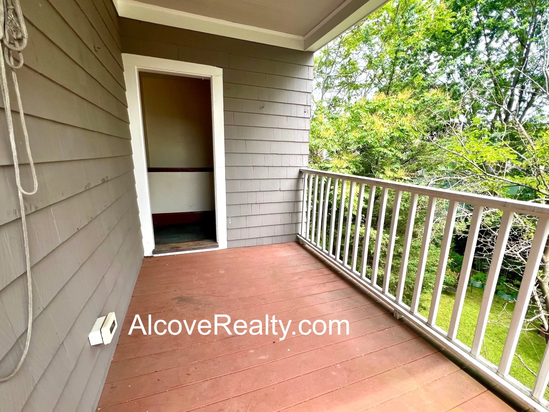 21 Sartwell Ave, Spring Hill