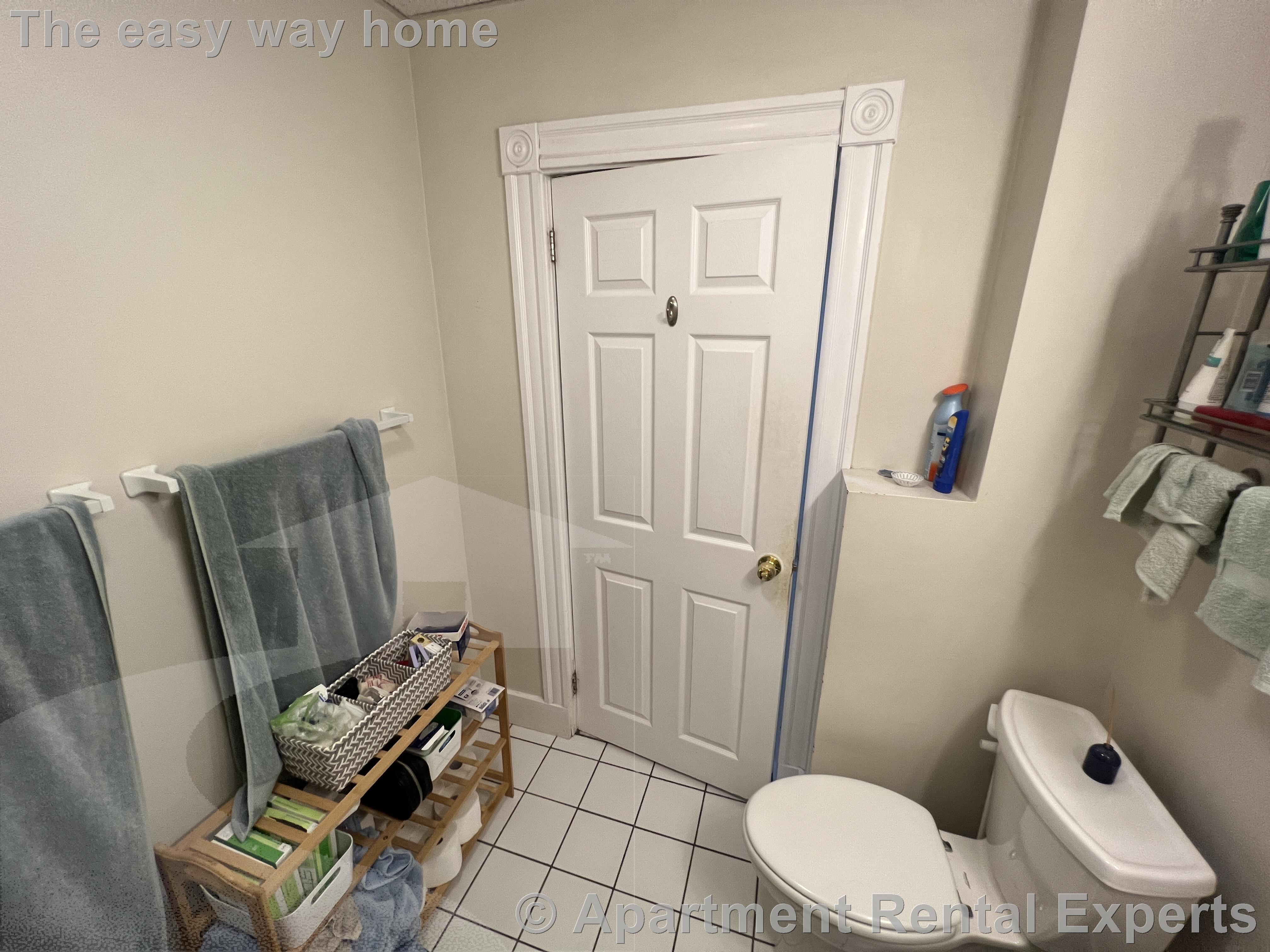 24 Ellington Rd, Davis Square