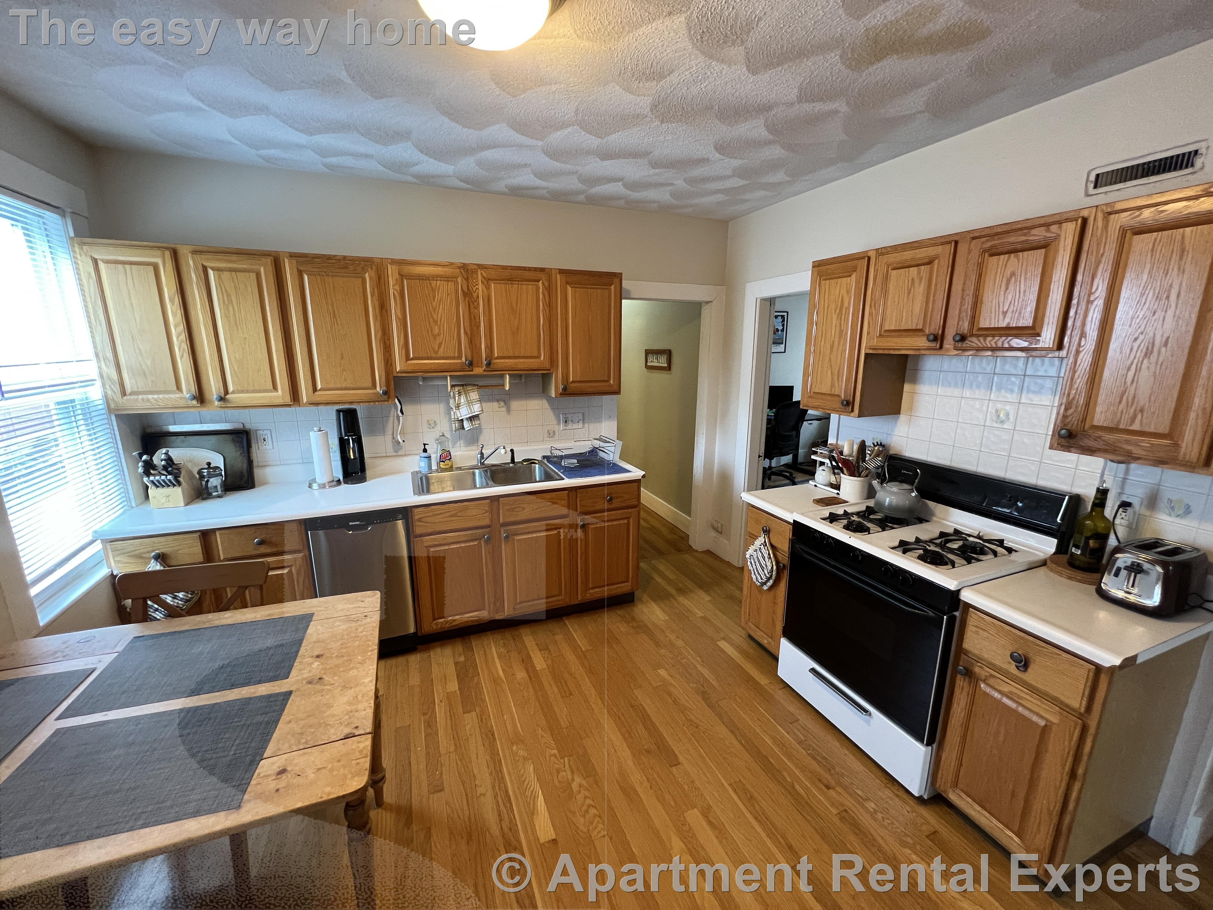 24 Ellington Rd, Davis Square