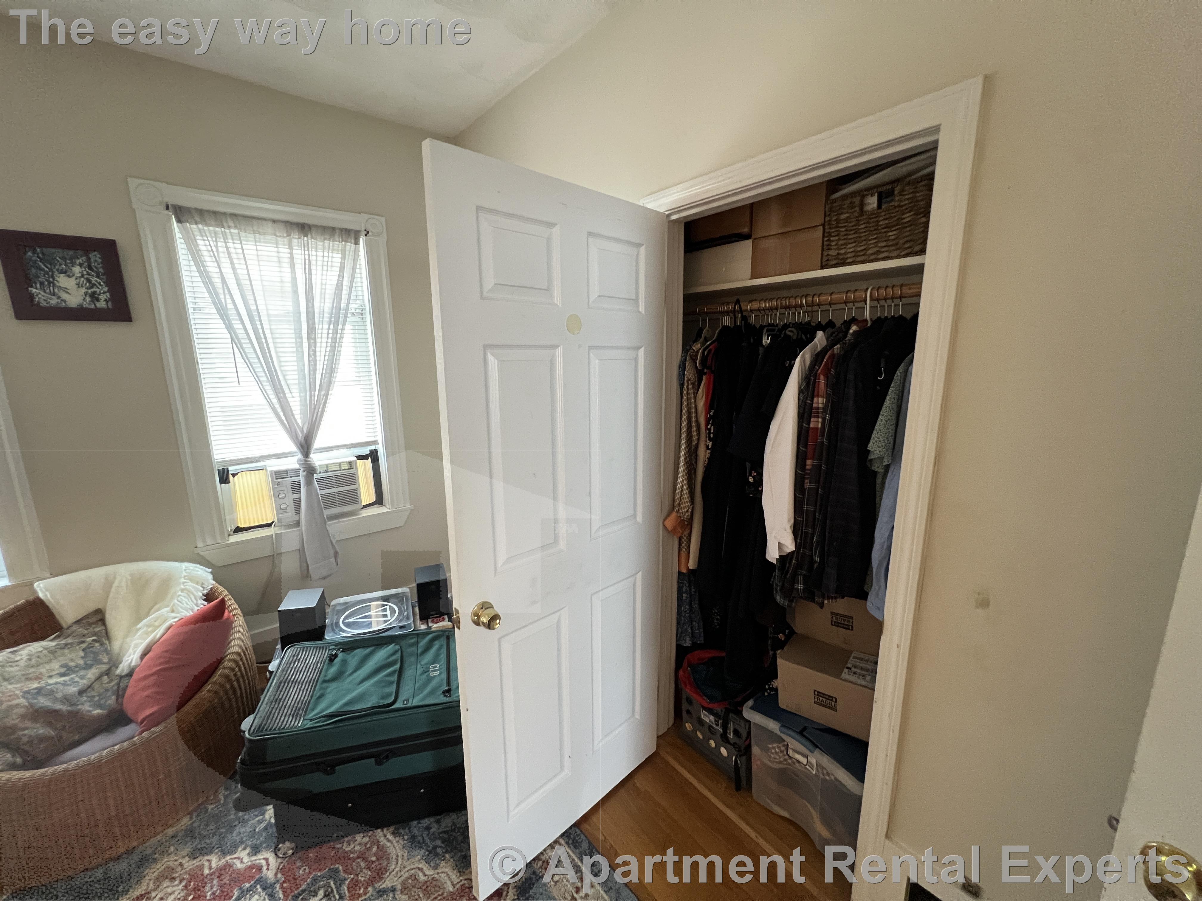 24 Ellington Rd, Davis Square