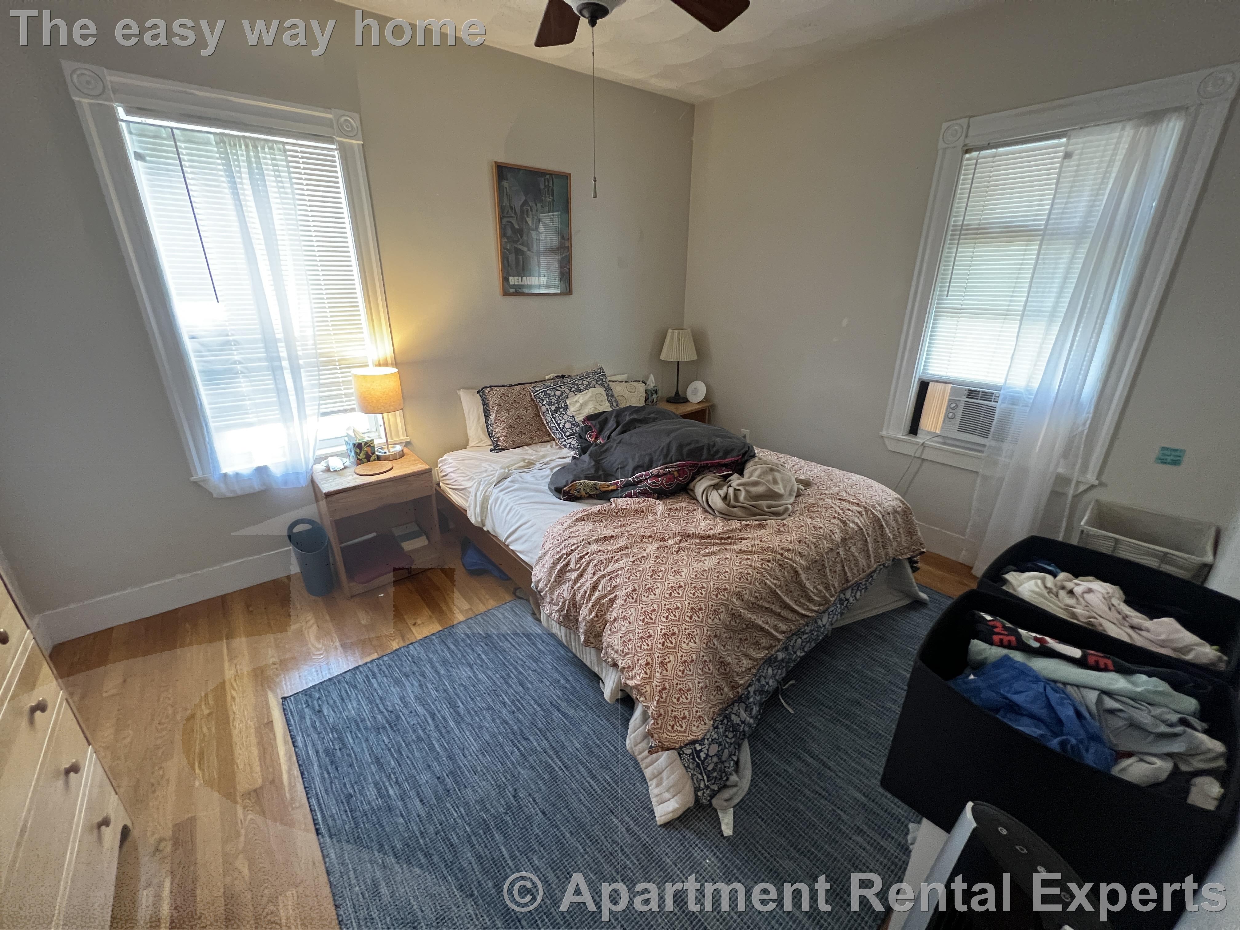 24 Ellington Rd, Davis Square