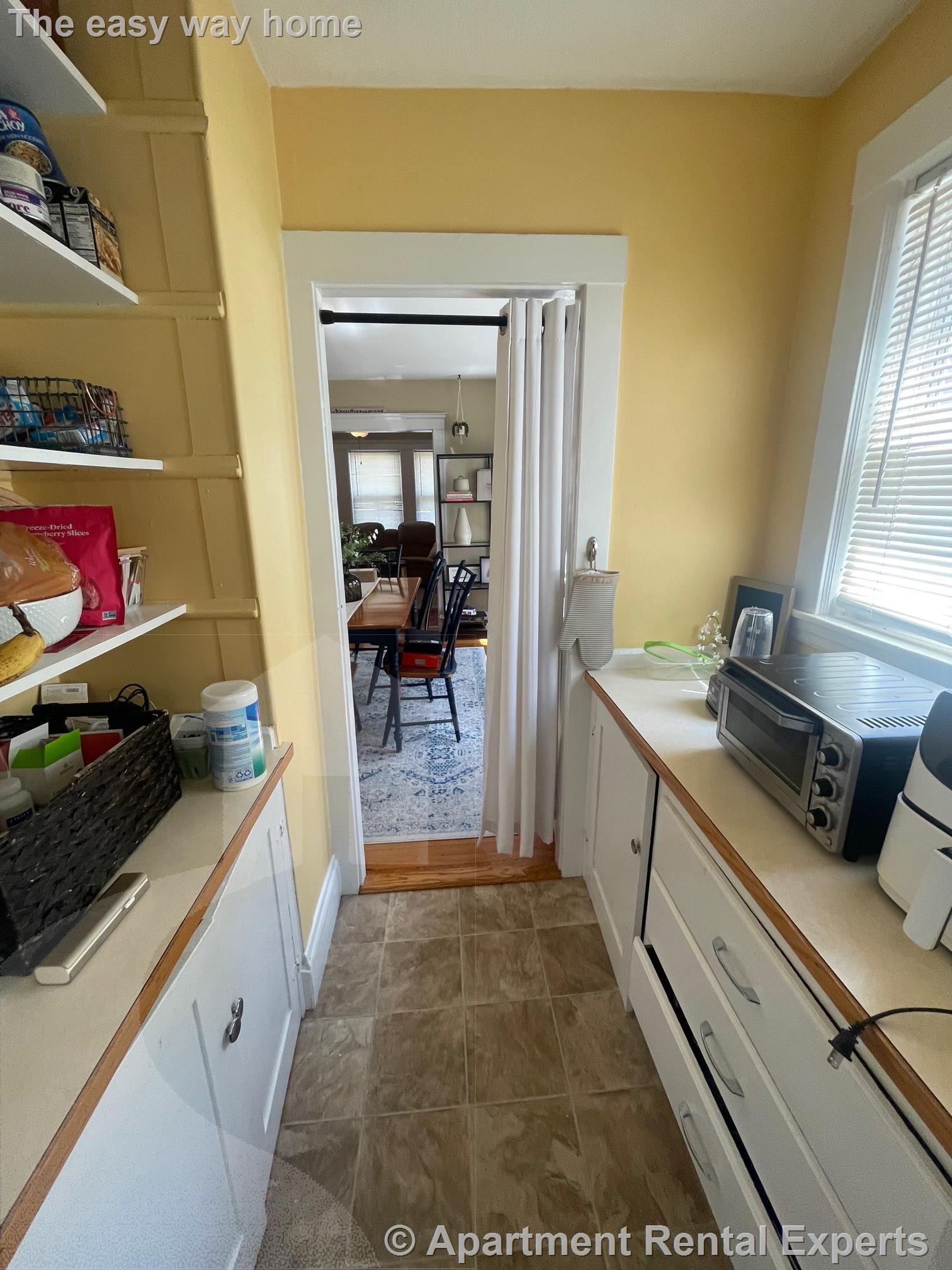 2 bed, 1 bath apartment for rent at 17 Irvington Rd Unit 1D, West Somerville — photo 10 of 19