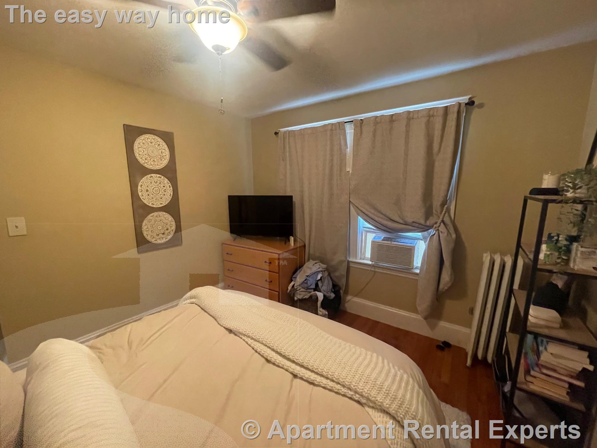 2 bed, 1 bath apartment for rent at 17 Irvington Rd Unit 1D, West Somerville — photo 12 of 19