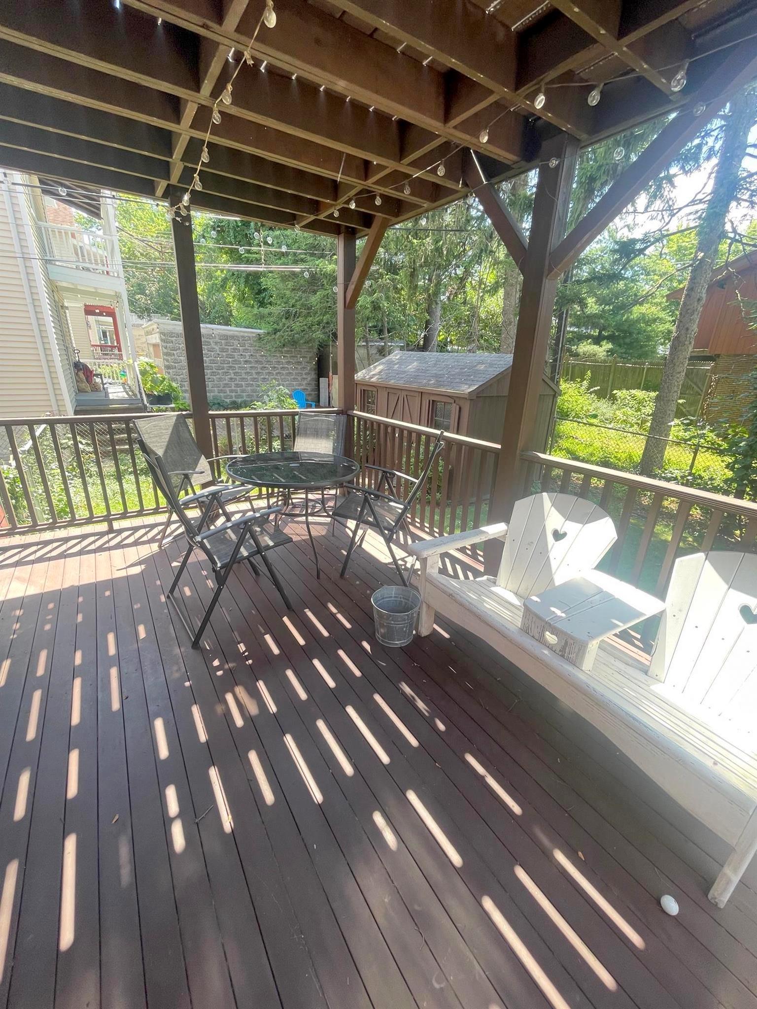 2.5 bed, 1 bath apartment for rent at 17 Irvington Rd Unit 17, West Somerville — photo 16 of 19