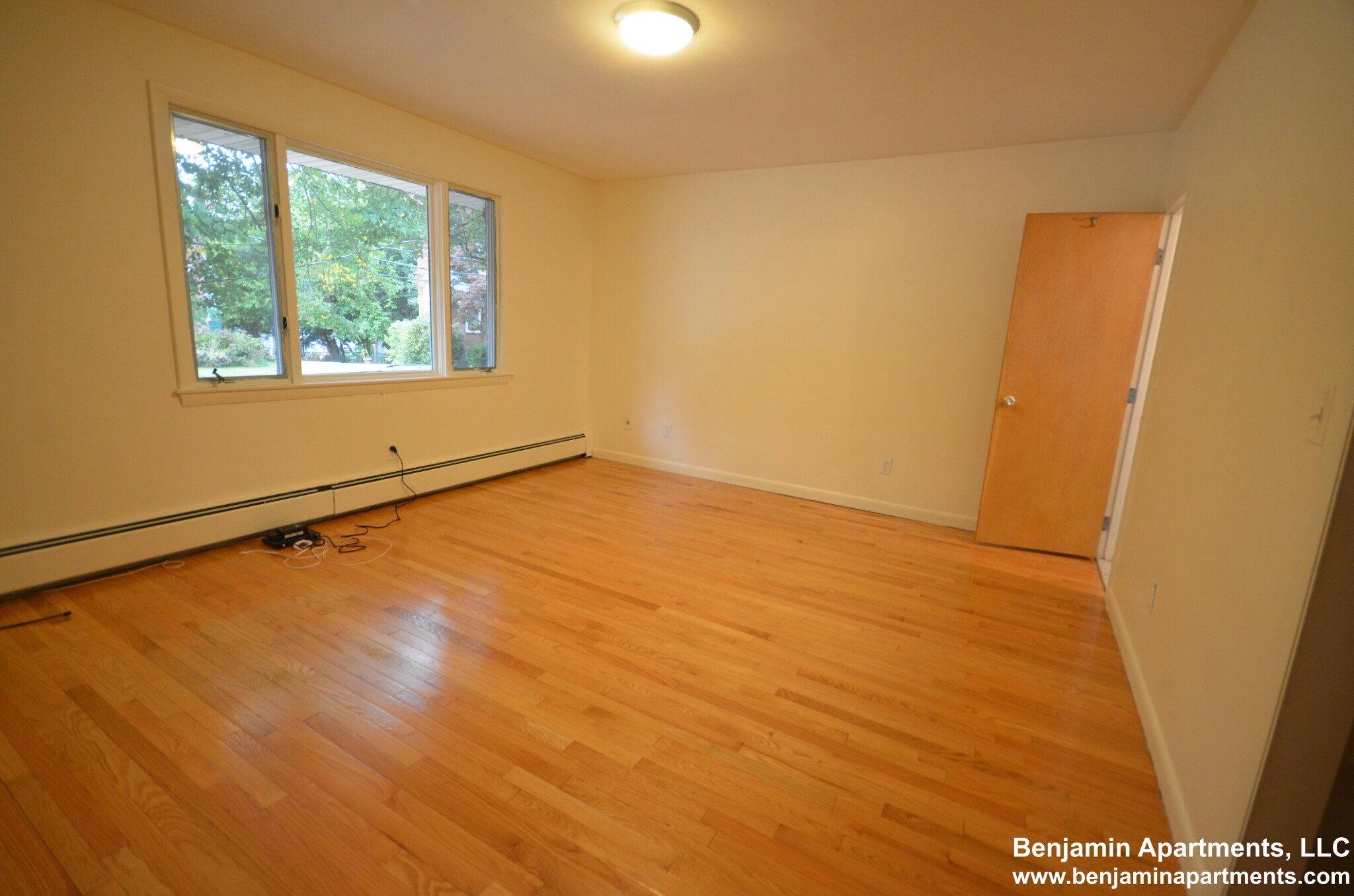 20 Mossdale Rd, Jamaica Plain