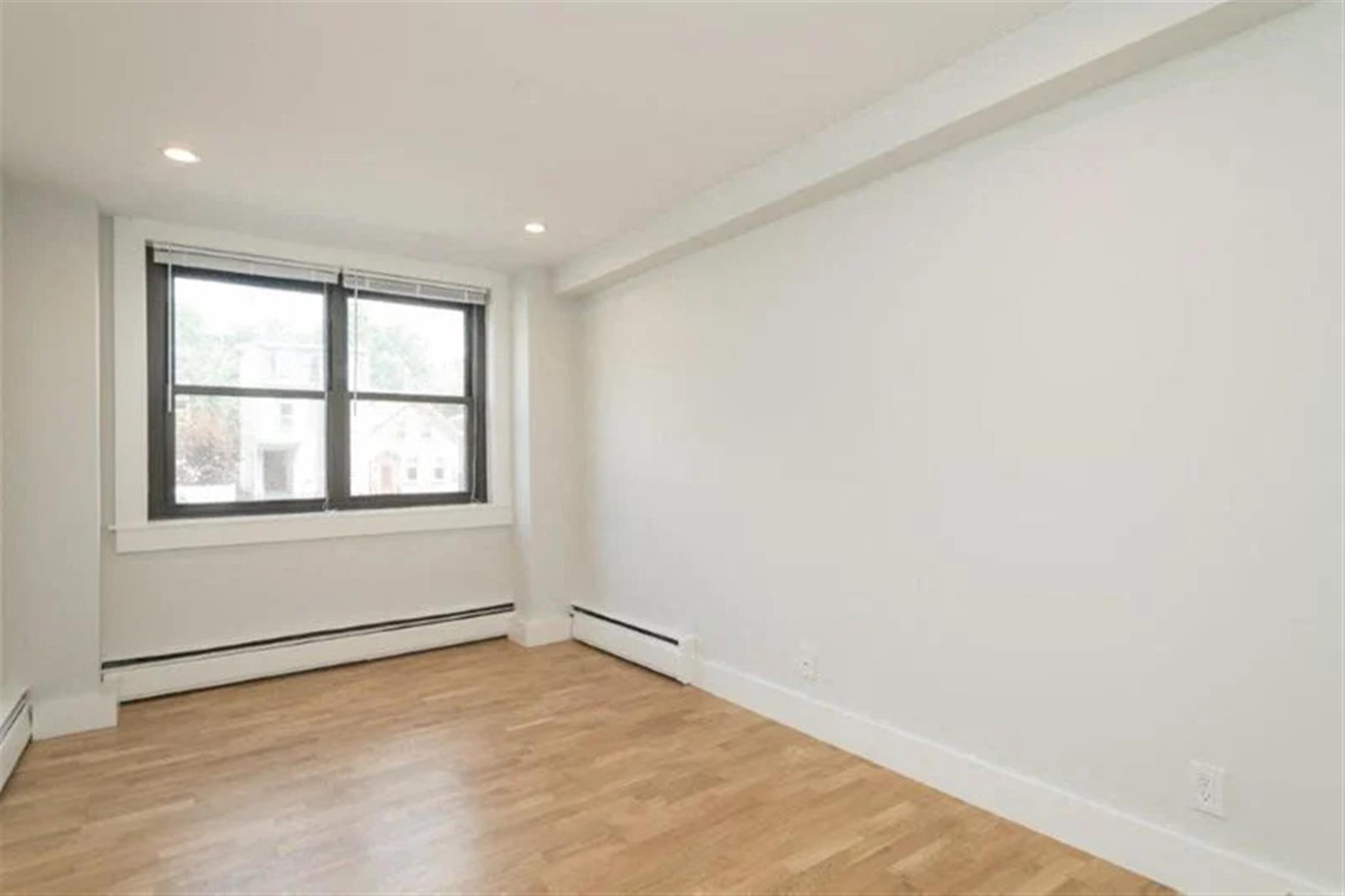 2 bed, 1 bath apartment for rent at 1410 Columbia Rd Unit And, South Boston — photo 8 of 8