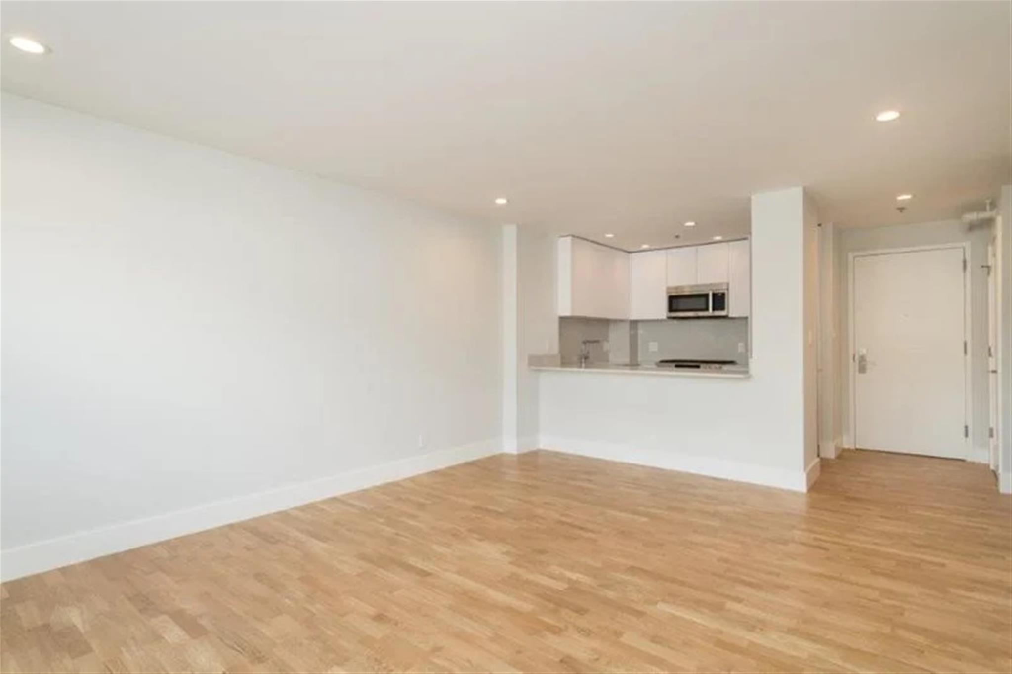 2 bed, 1 bath apartment for rent at 1410 Columbia Rd Unit And, South Boston — photo 2 of 8