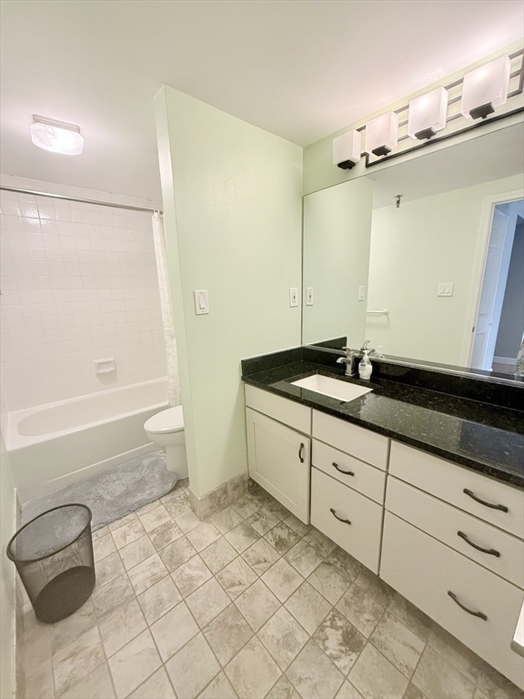 1933 Commonwealth Ave, Brighton