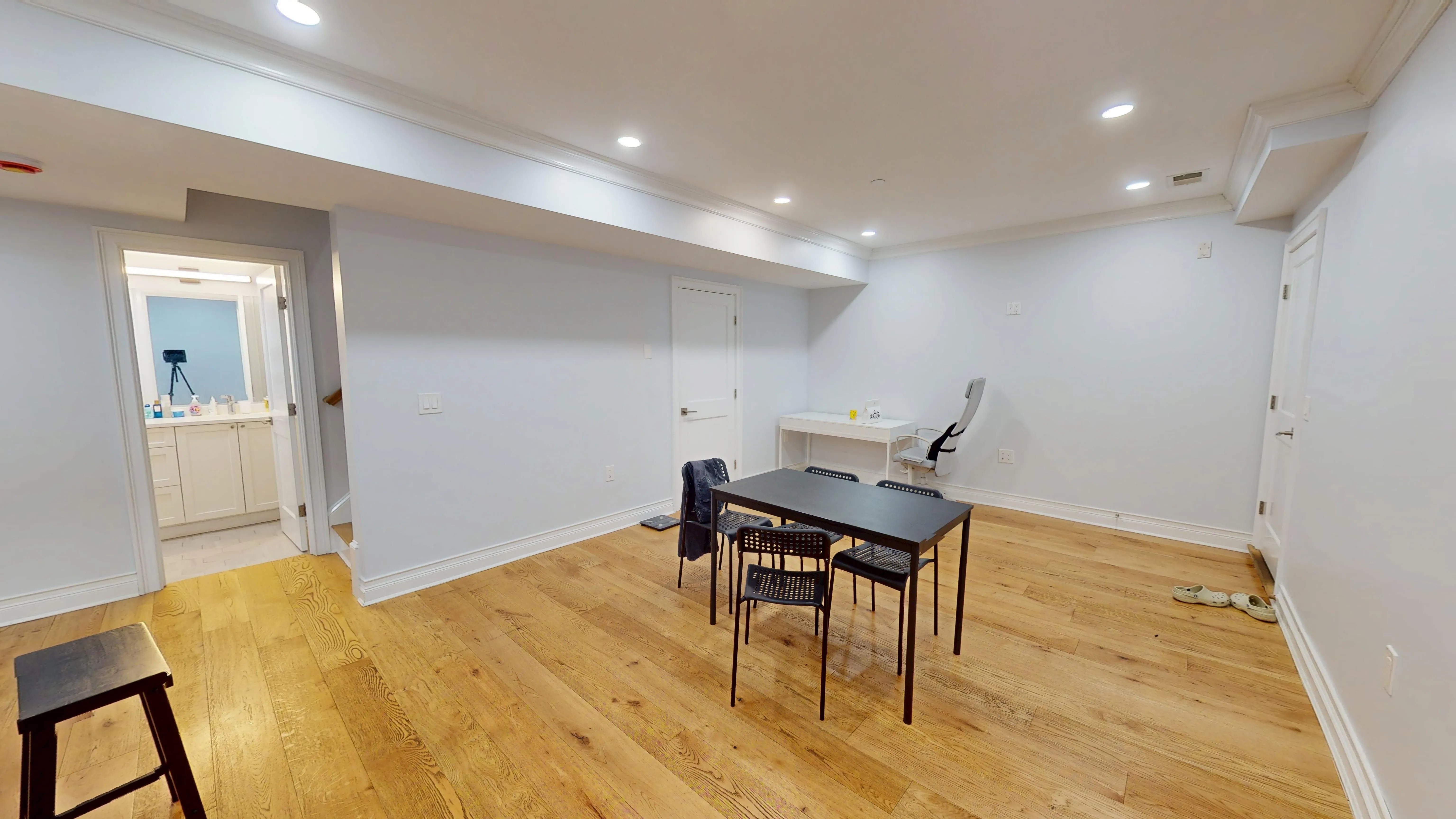 14 Mount Hood Rd, Brighton