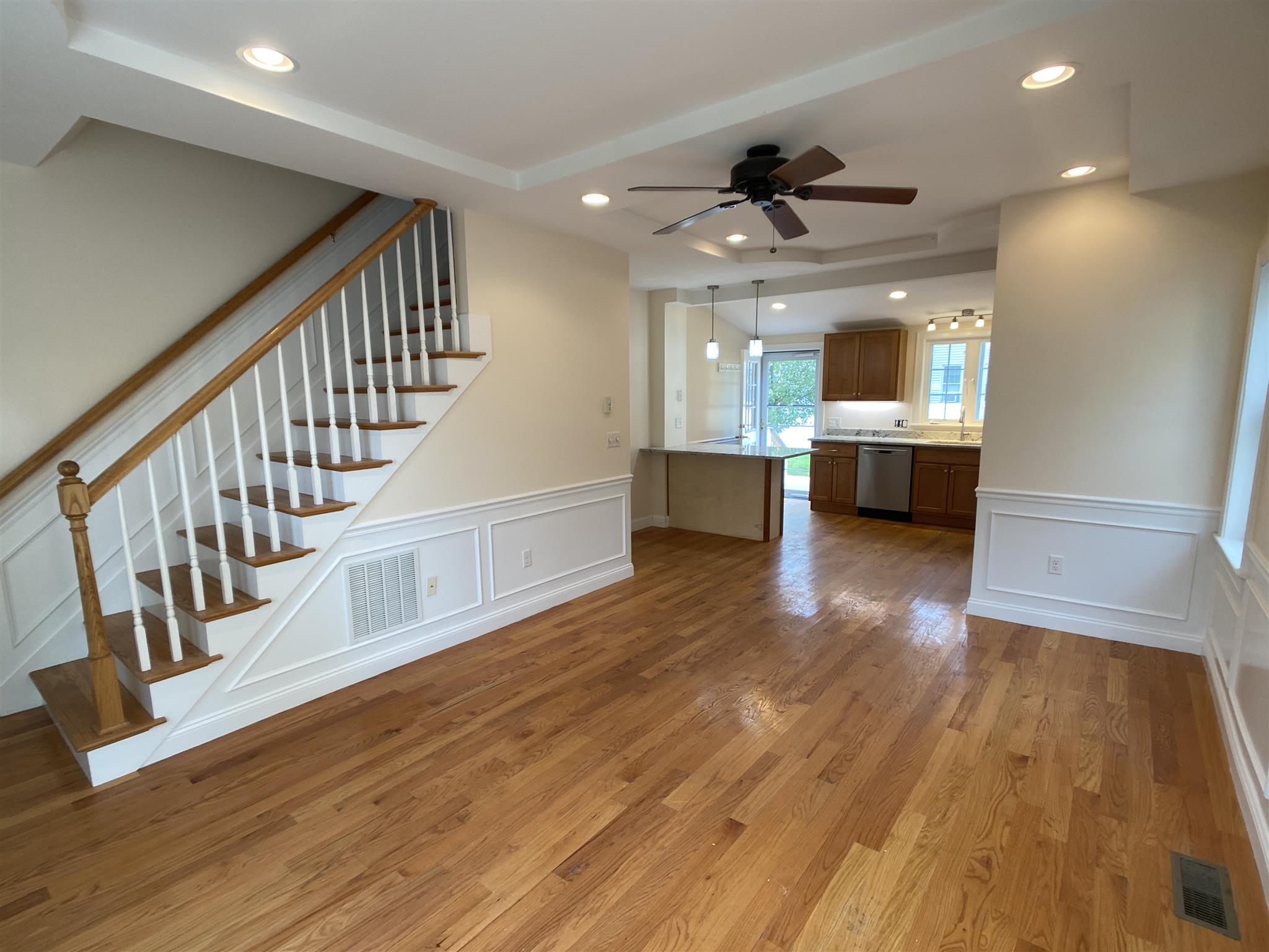 2 bed, 1.5 bath apartment for rent at 9 Winthrop Cr Unit 9, Medford — photo 12 of 22
