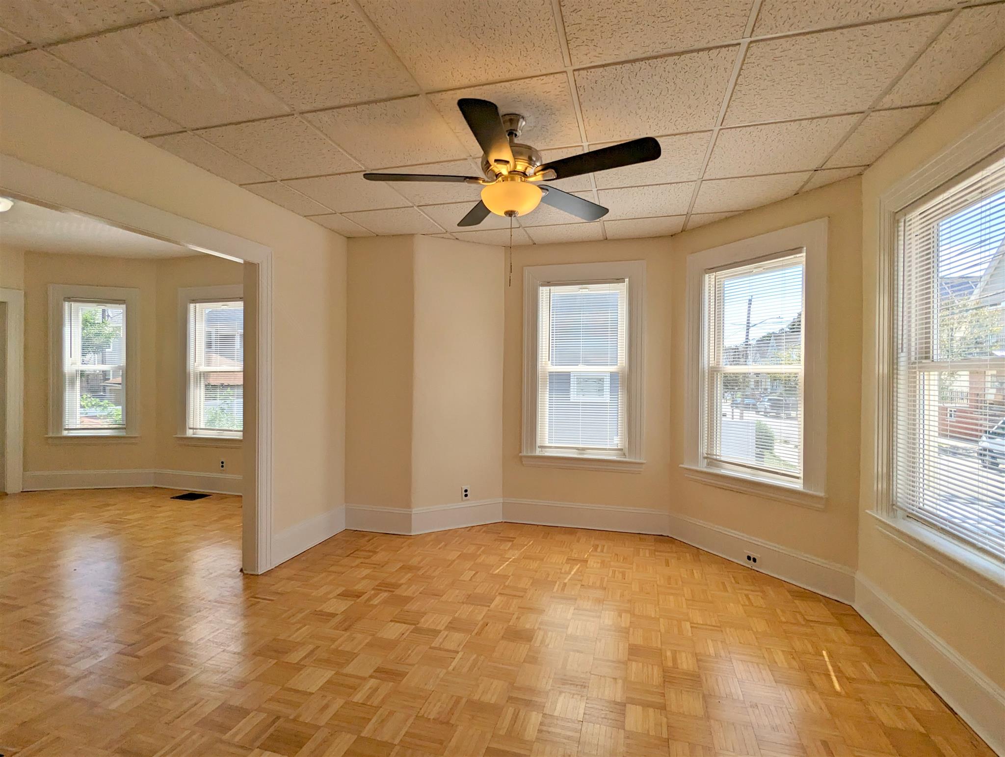 2 bed, 1 bath apartment for rent at 91 Madison Ave Unit 1A, Everett — photo 3 of 16
