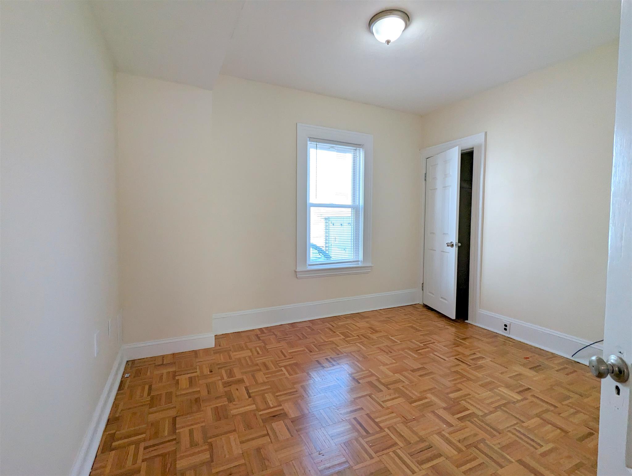 2 bed, 1 bath apartment for rent at 91 Madison Ave Unit 1A, Everett — photo 10 of 16