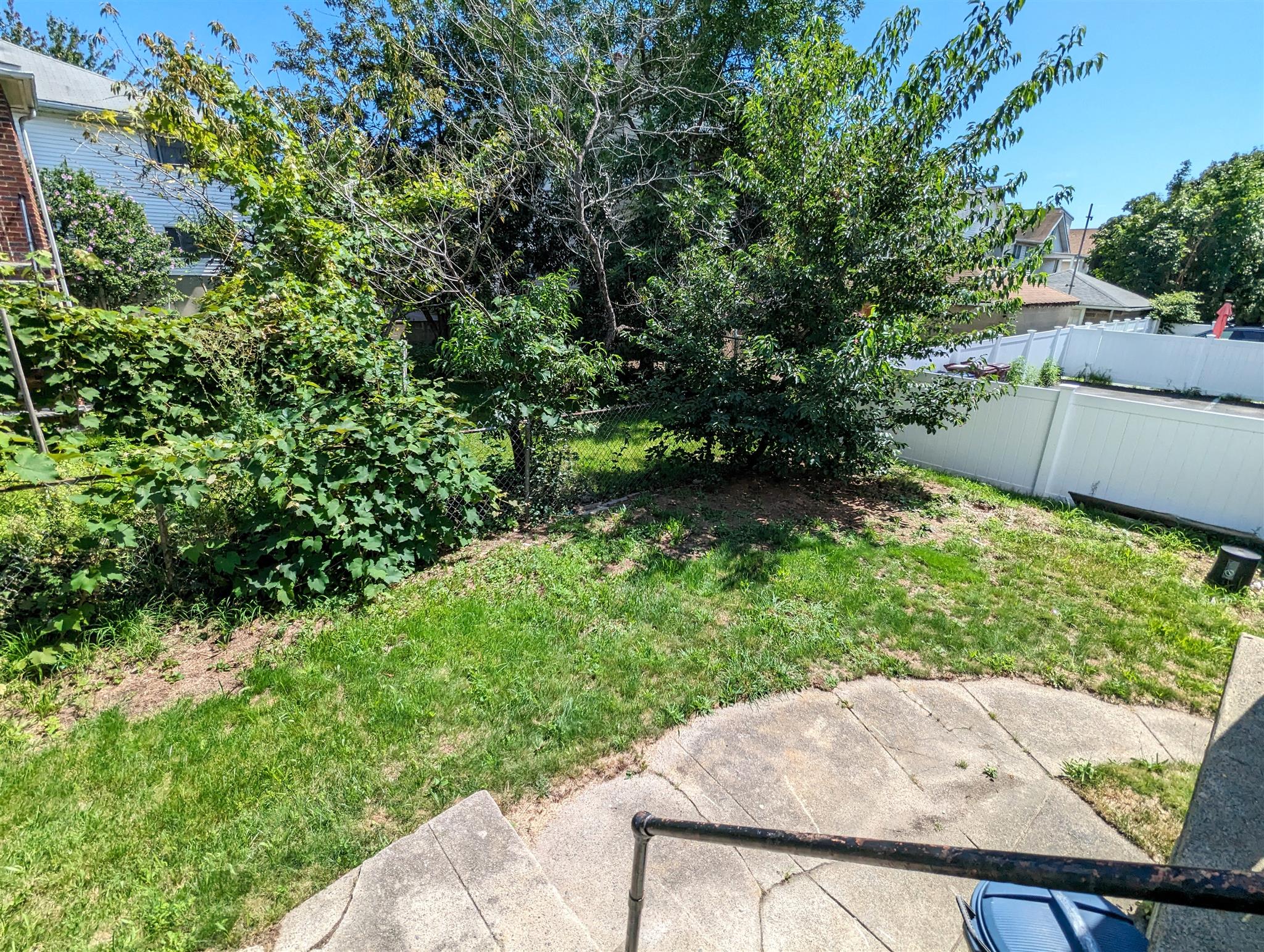 2 bed, 1 bath apartment for rent at 91 Madison Ave Unit 1A, Everett — photo 16 of 16