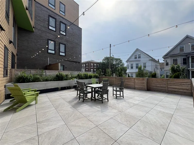 9 Central St, Spring Hill