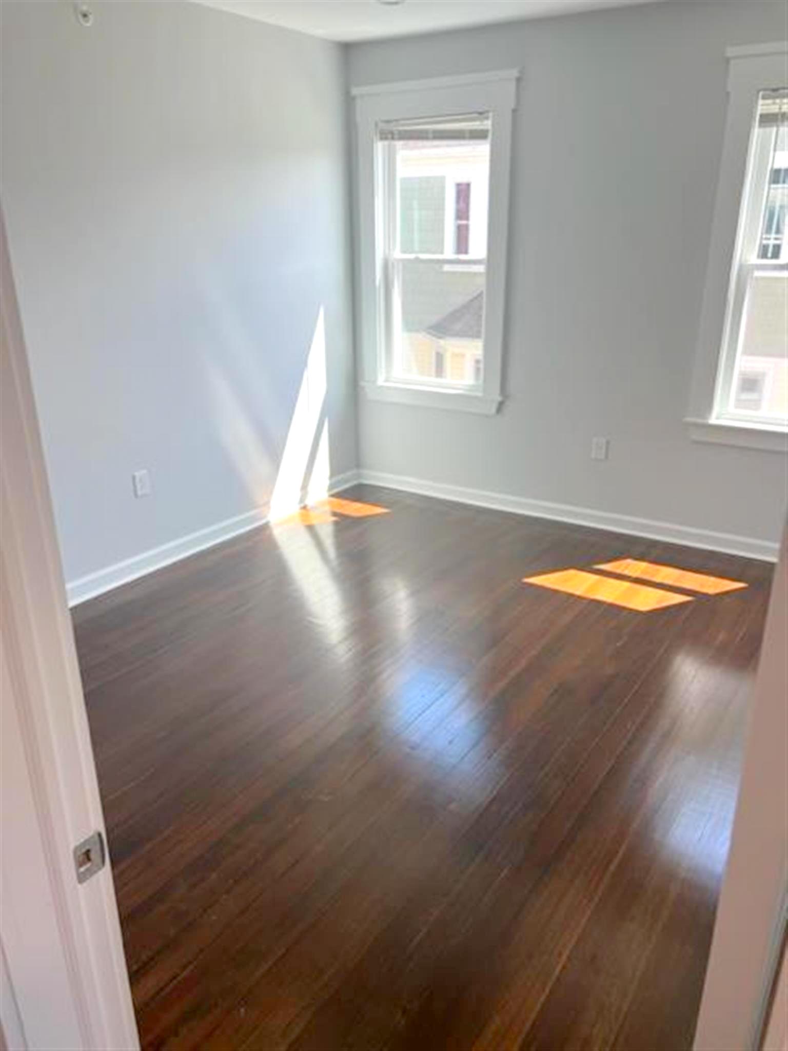 4 bed, 2 bath apartment for rent at 31-33 Raymond Ave Unit 1, Teele Square — photo 8 of 17