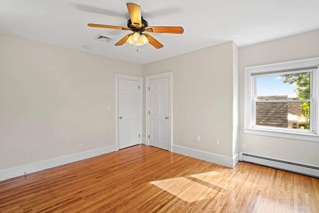 7 Albion Pl, Charlestown