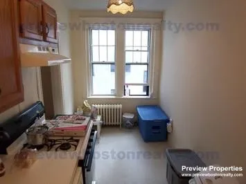 50 Chester St, Allston