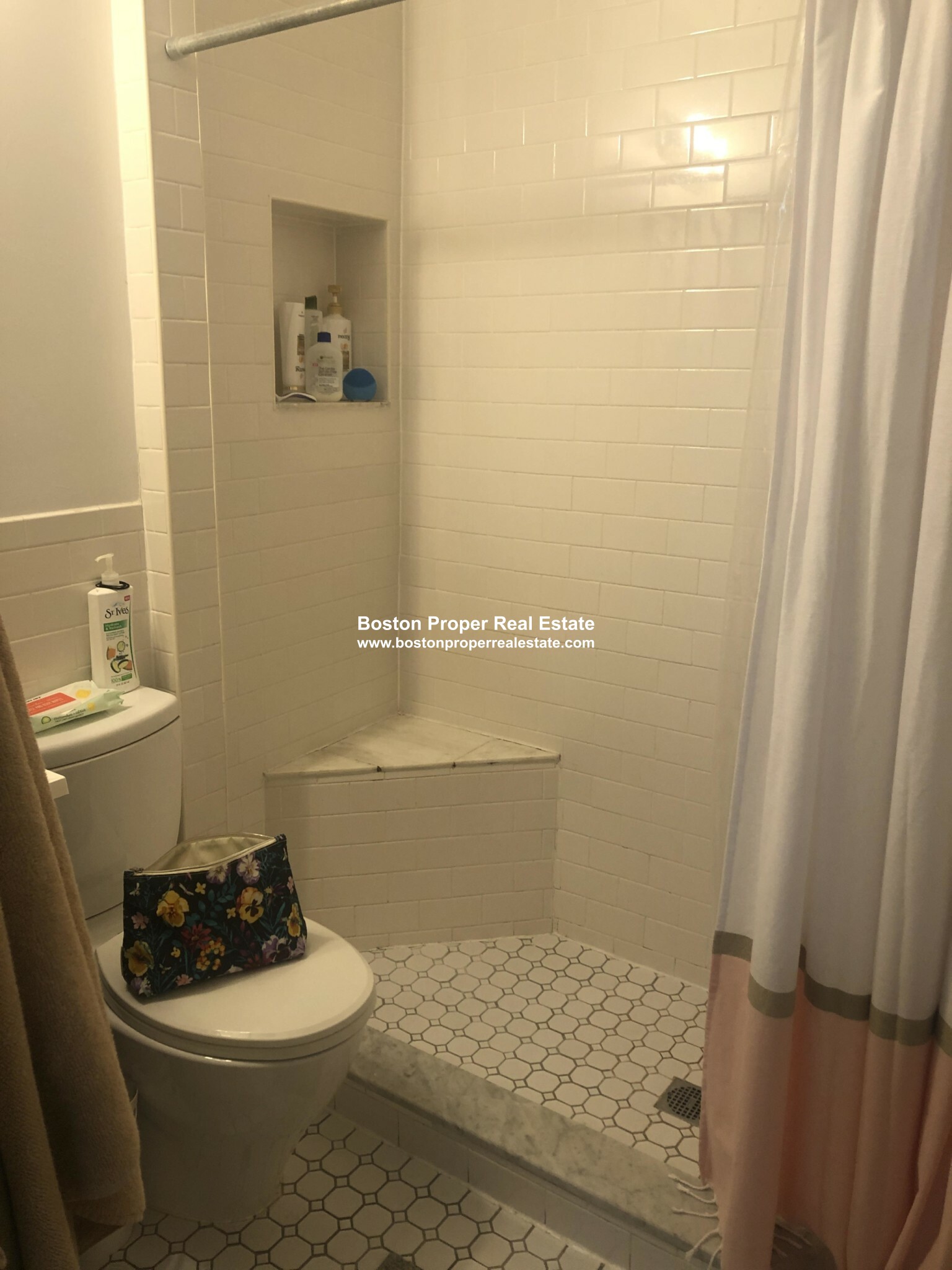 323 Beacon St, Back Bay