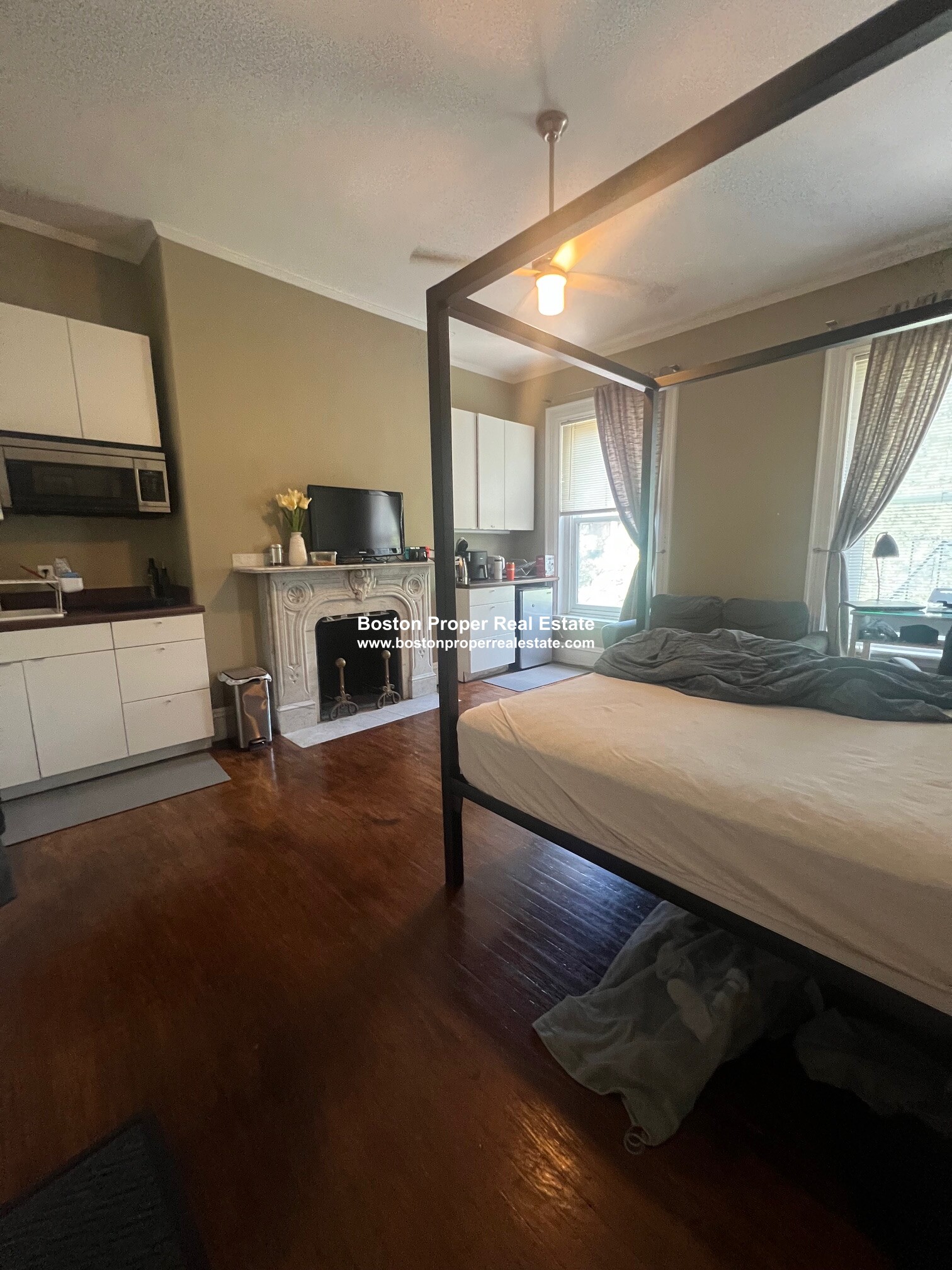 323 Beacon St, Back Bay