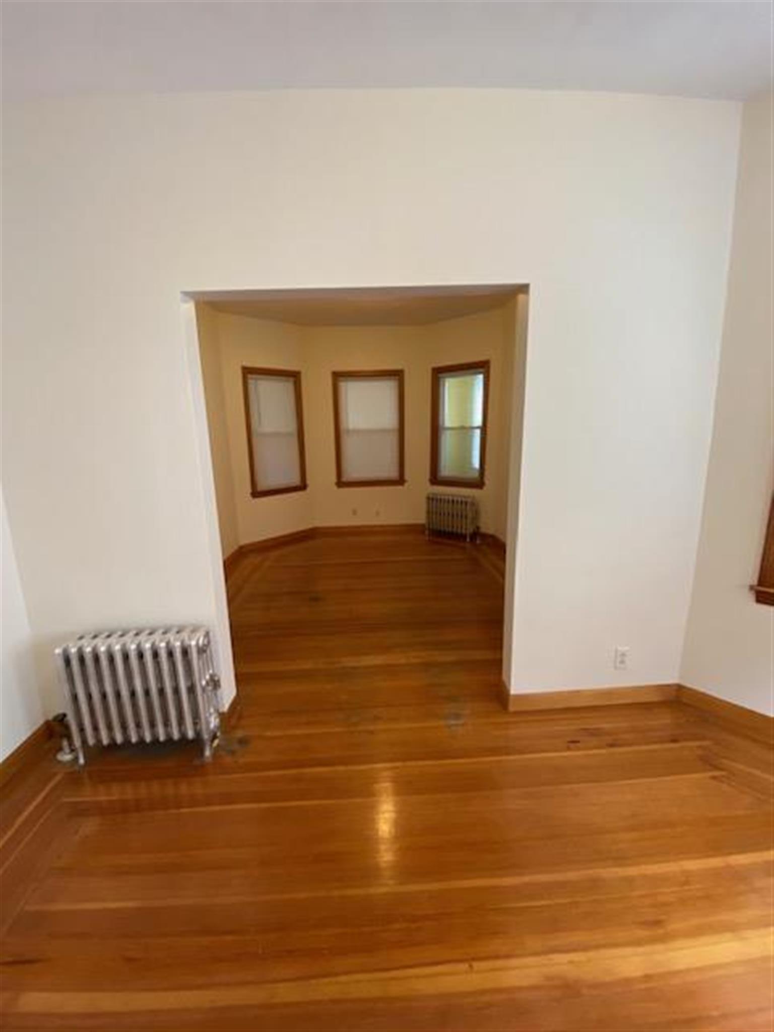1 bed, 1 bath apartment for rent at 18 Frederick Ave Unit 1, South Medford — photo 2 of 15