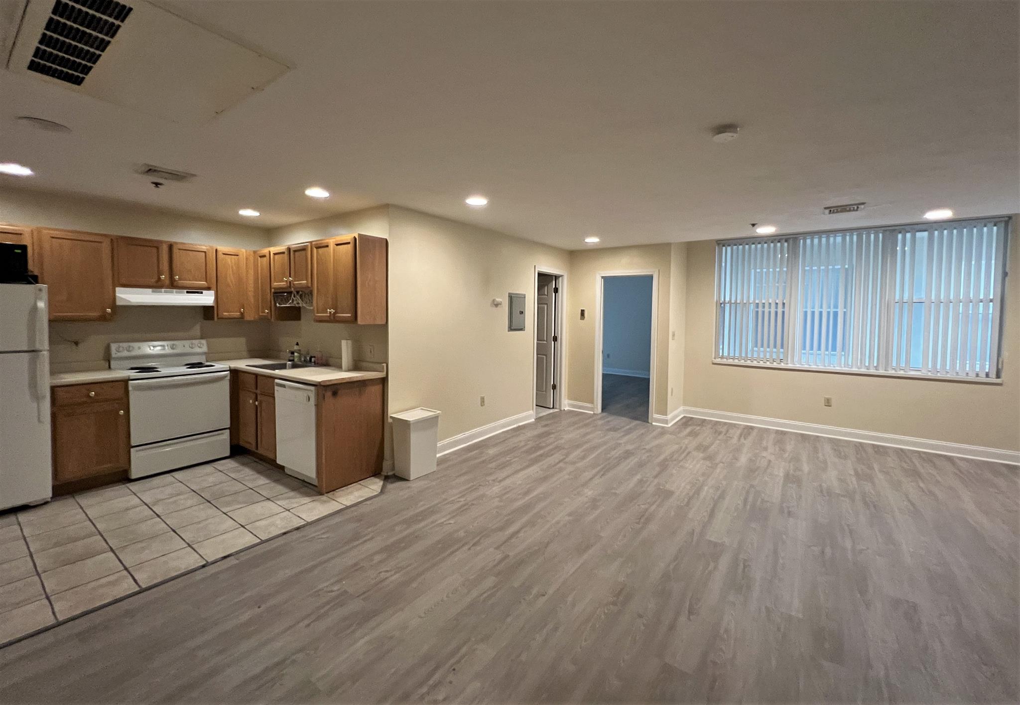 1 bed, 1.5 bath apartment for rent at 15 Pearl St Unit 33, Central Square — photo 4 of 10