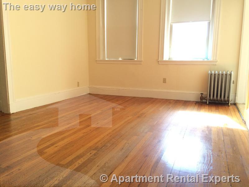 1610 Massachusetts Ave, Harvard Square