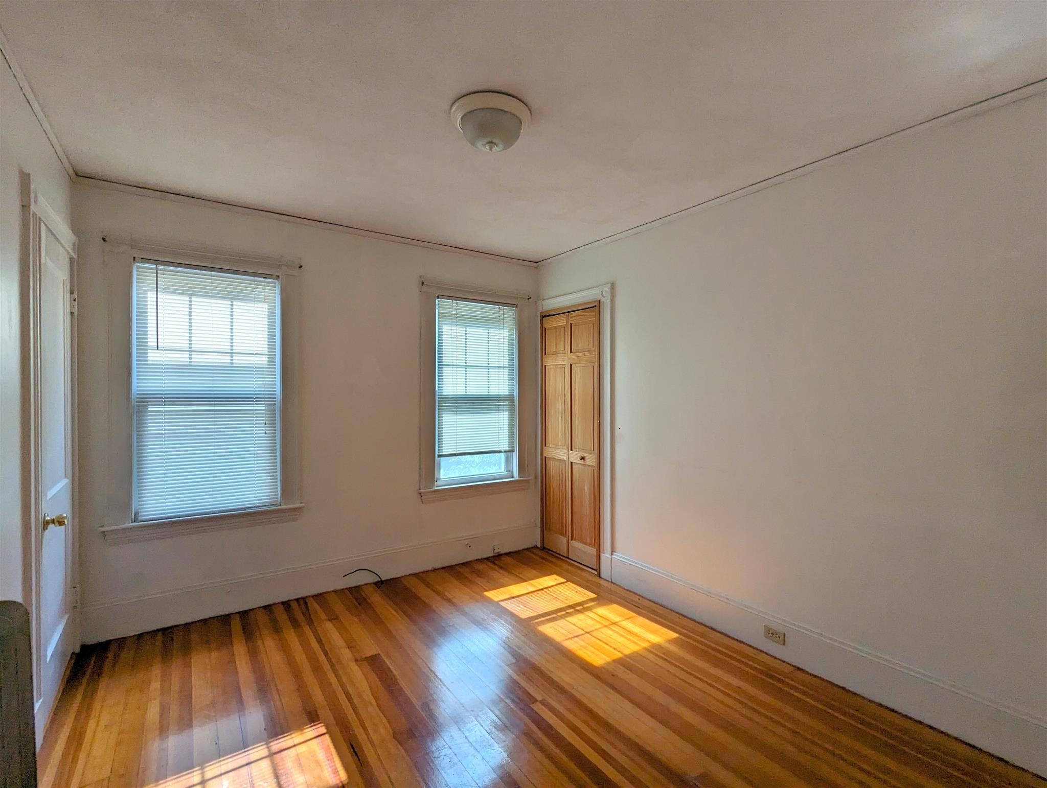 2.5 bed, 1 bath apartment for rent at 138 North St Unit 138, Teele Square — photo 14 of 16