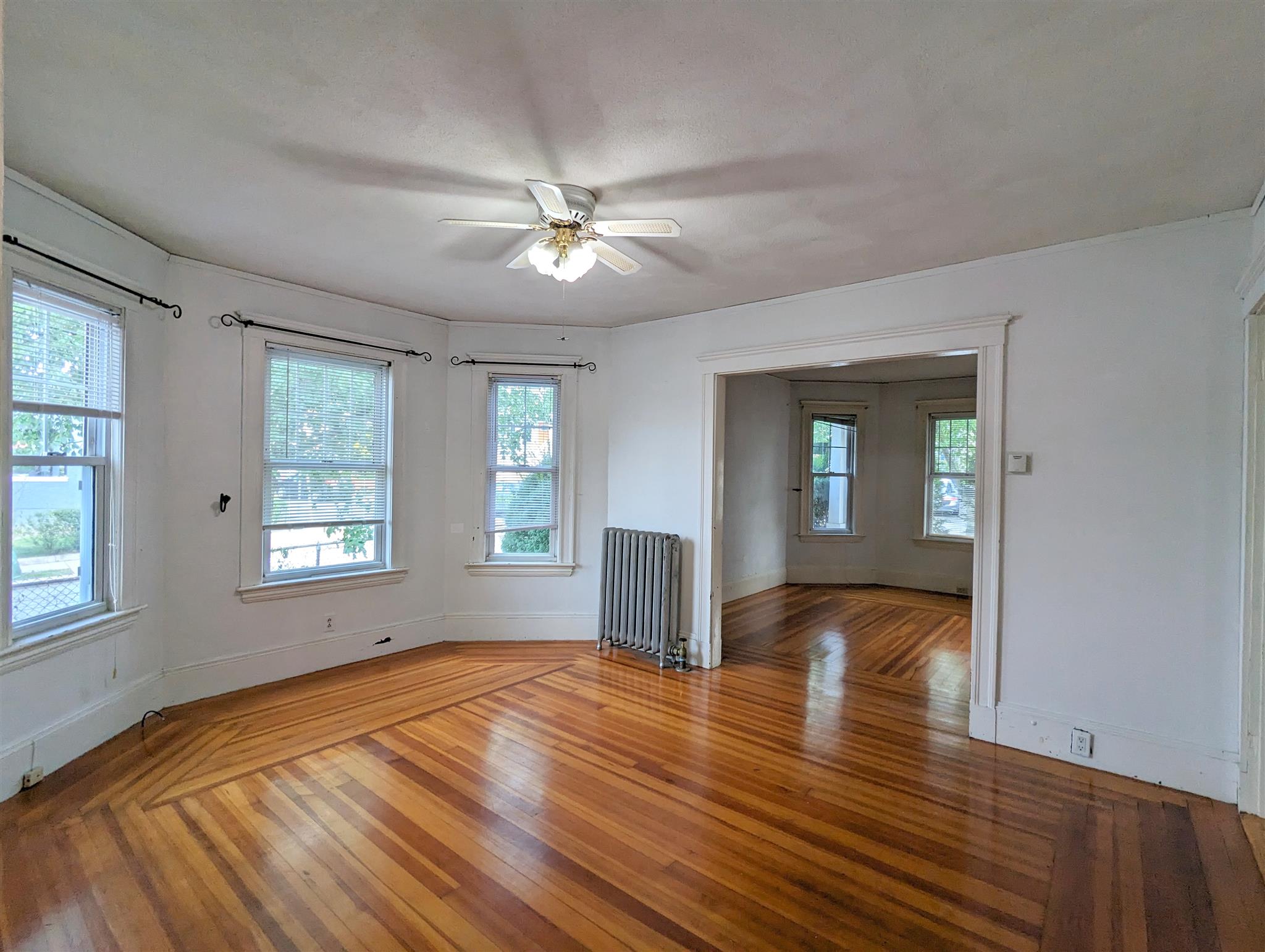 2.5 bed, 1 bath apartment for rent at 138 North St Unit 138, Teele Square — photo 6 of 16