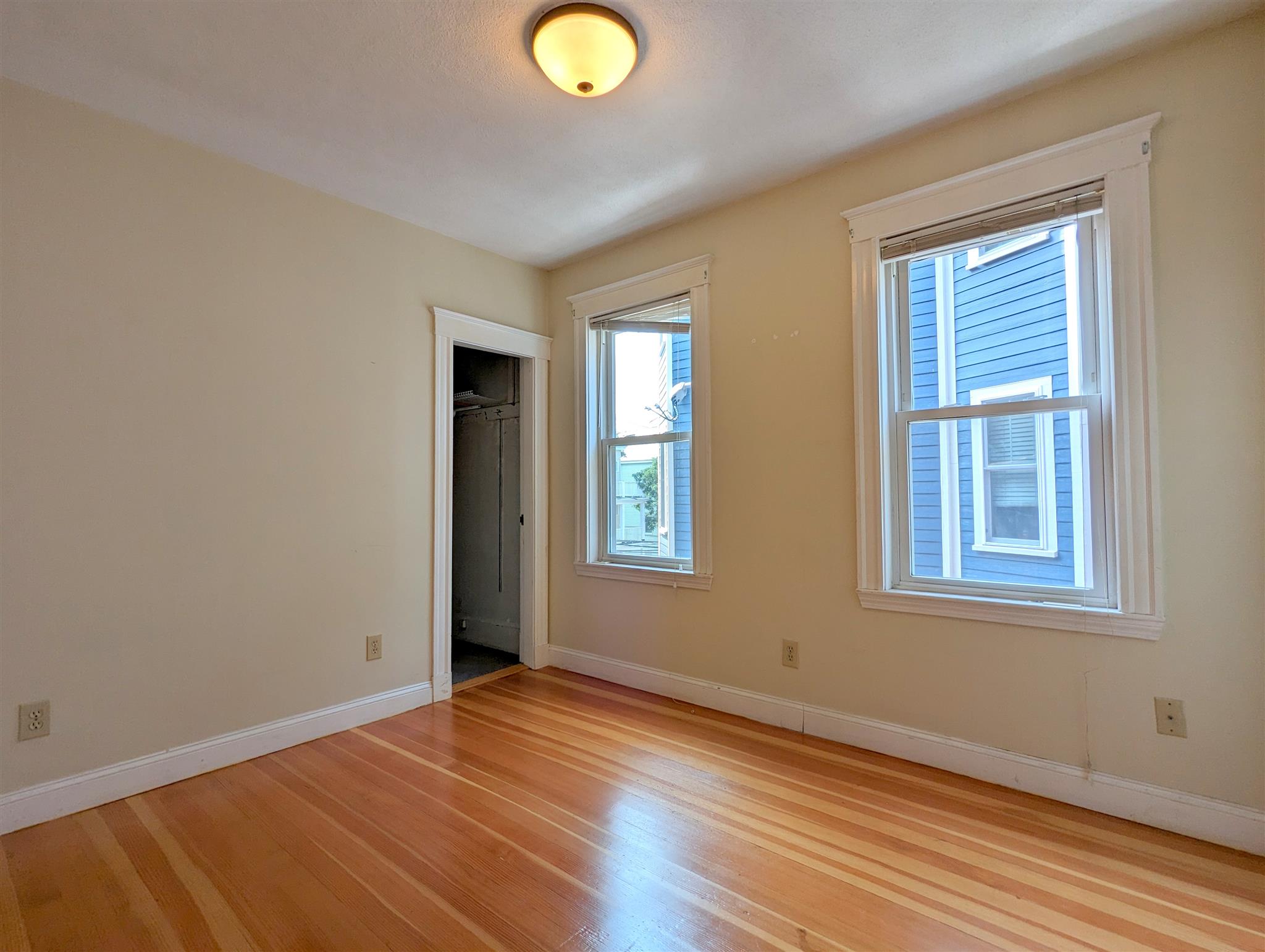 3 bed, 1 bath apartment for rent at 77 Conwell Ave Unit 2, Teele Square — photo 7 of 22