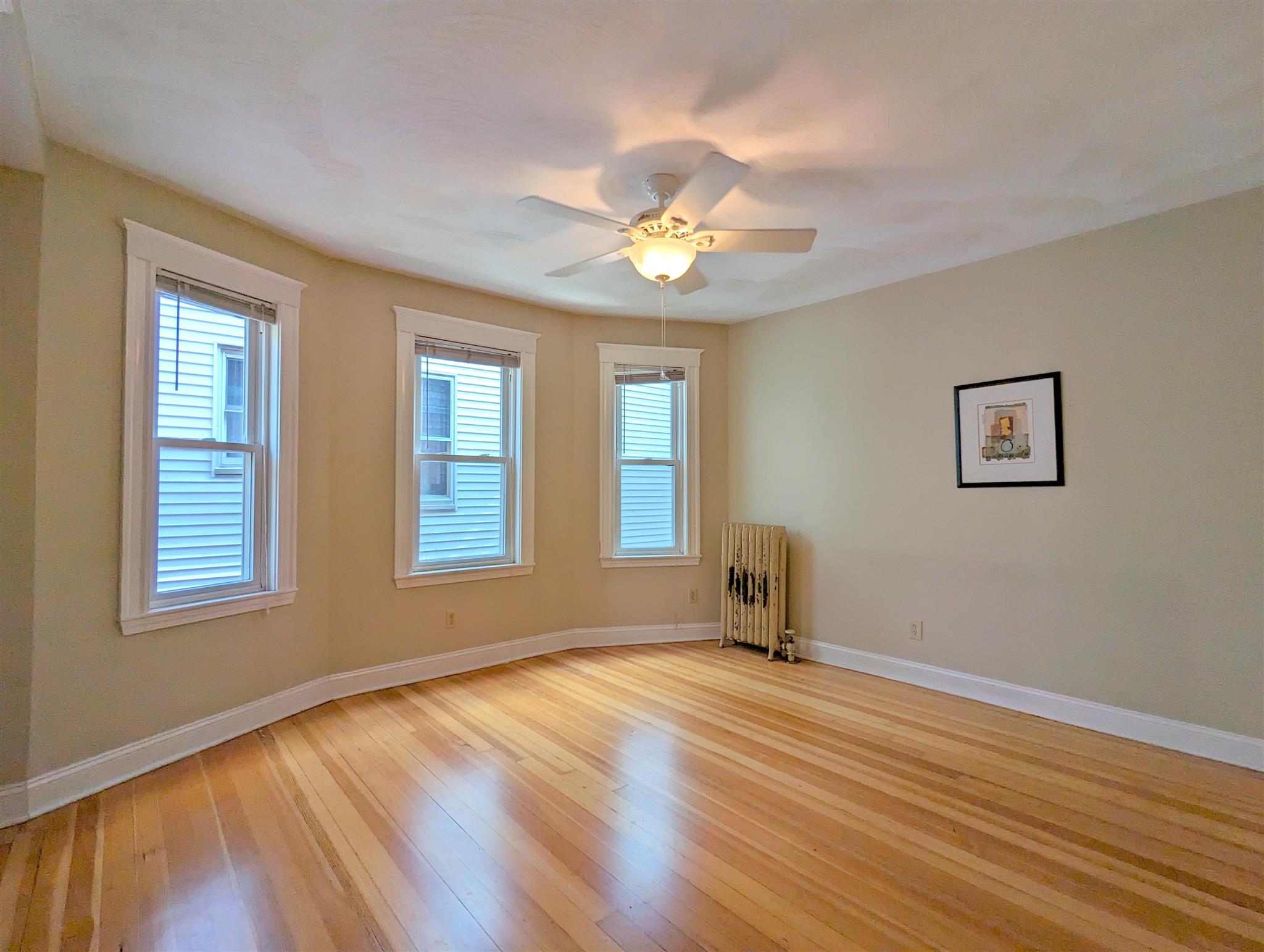 3 bed, 1 bath apartment for rent at 77 Conwell Ave Unit 2, Teele Square — photo 10 of 22