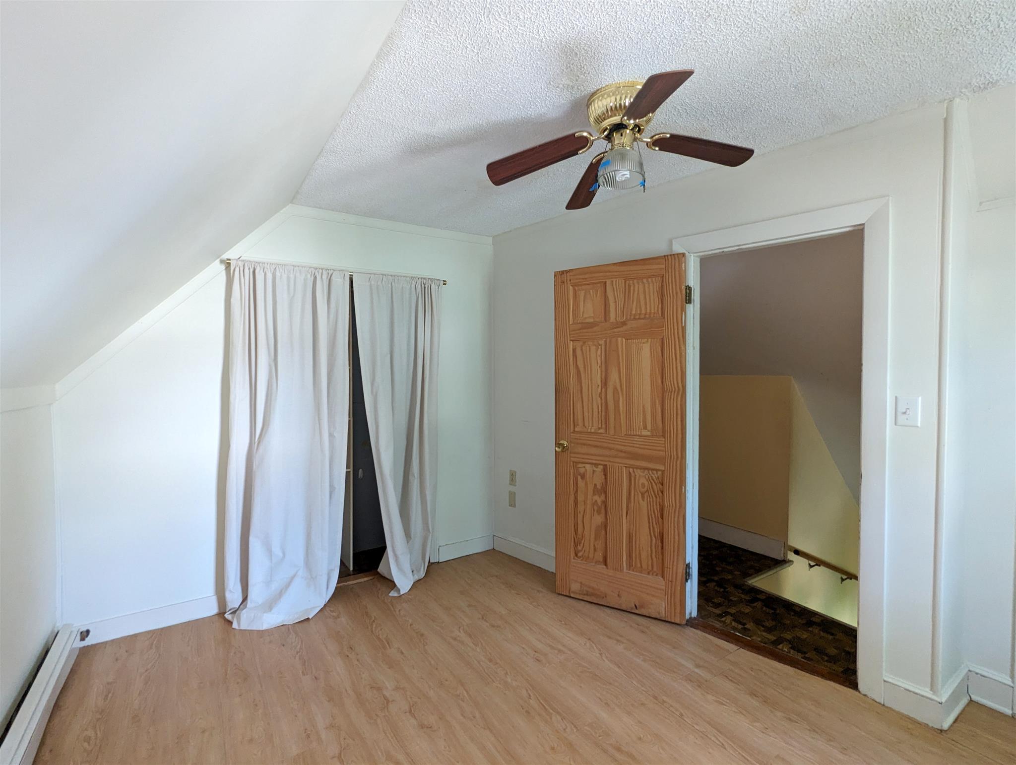 3.5 bed, 1 bath apartment for rent at 16 Glendale Ave, Davis Square — photo 8 of 19