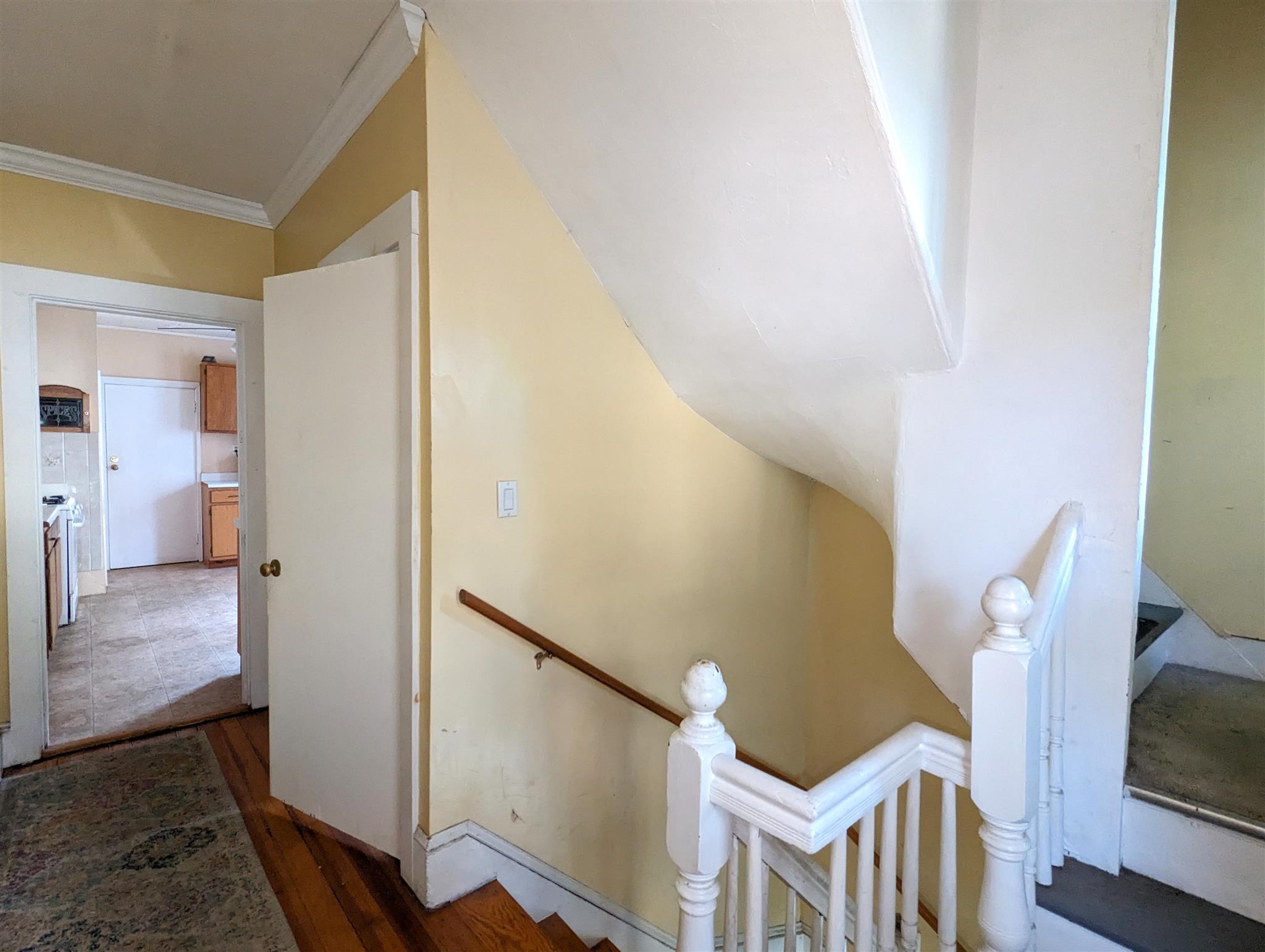 3.5 bed, 1 bath apartment for rent at 16 Glendale Ave, Davis Square — photo 10 of 19