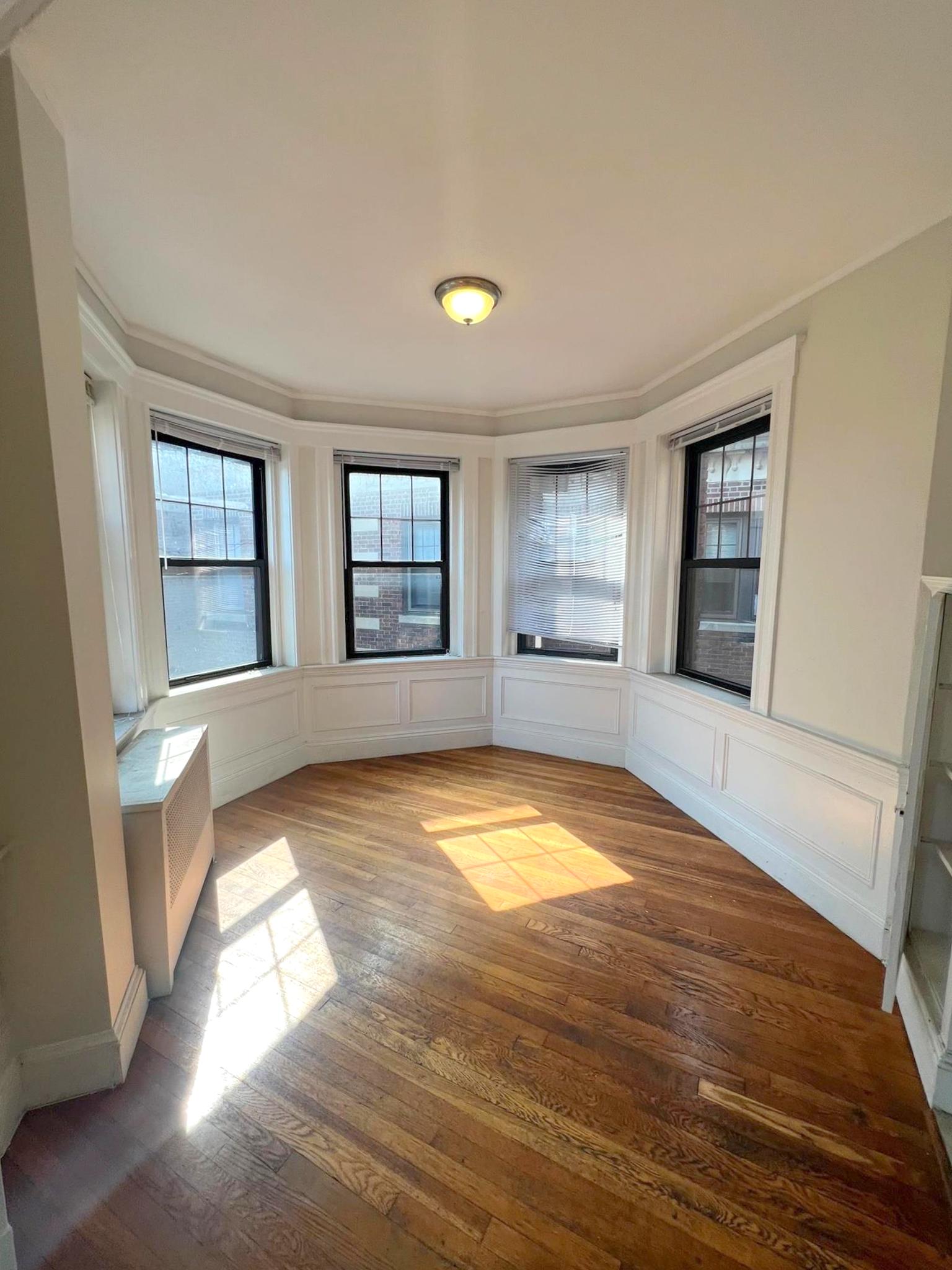 2 bed, 1 bath apartment for rent at 1558 Massachusetts Ave Unit 46, Harvard Square — photo 3 of 14