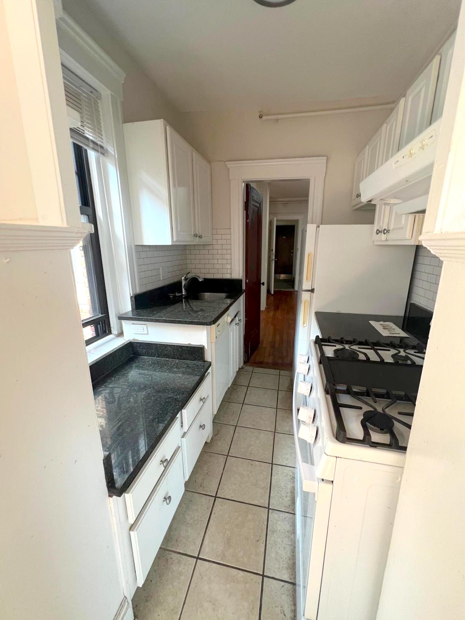 2 bed, 1 bath apartment for rent at 1558 Massachusetts Ave Unit 46, Harvard Square — photo 4 of 14