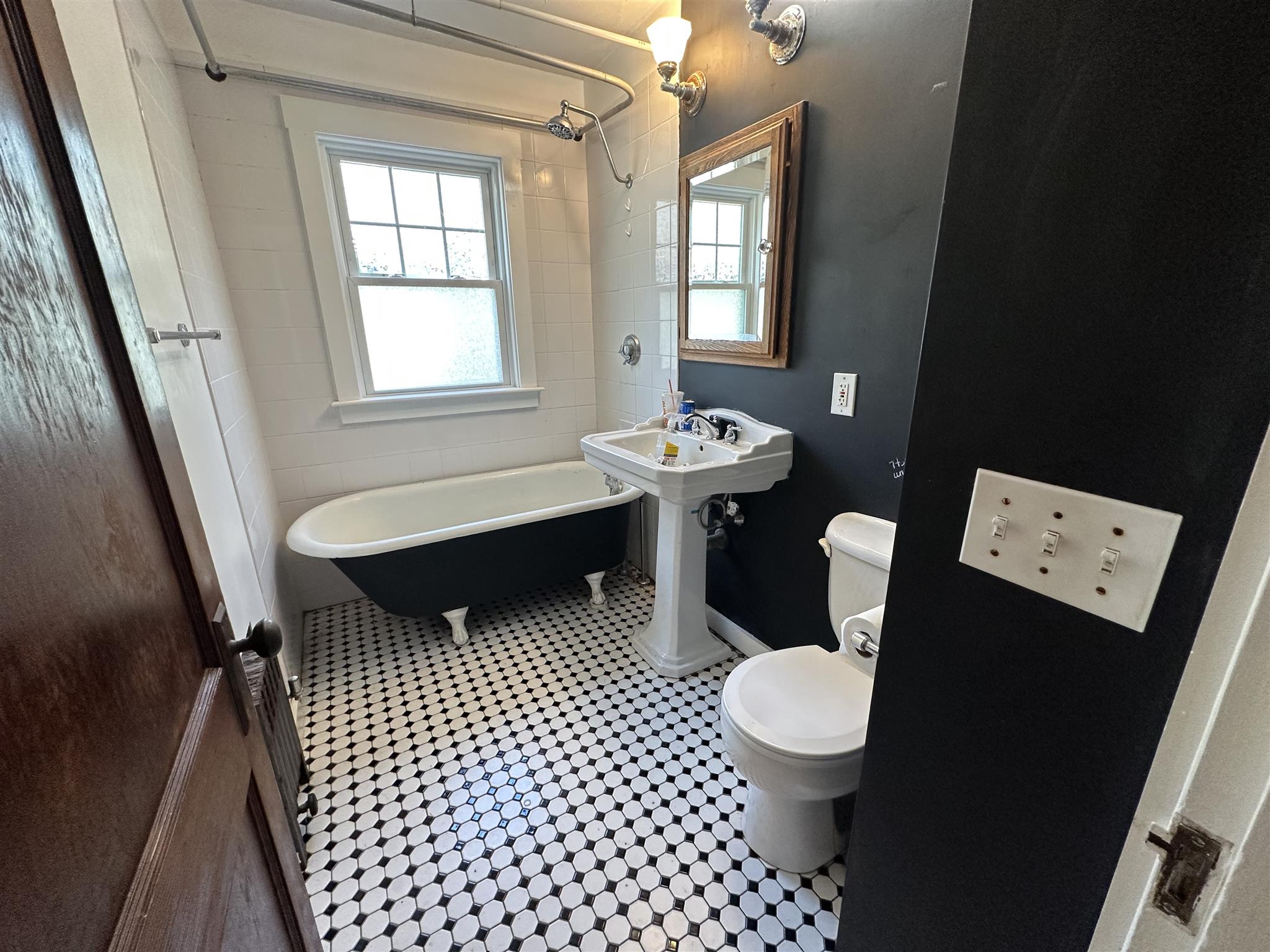 2 bed, 1 bath apartment for rent at 51 Madison Ave Unit 1, North Cambridge — photo 4 of 13