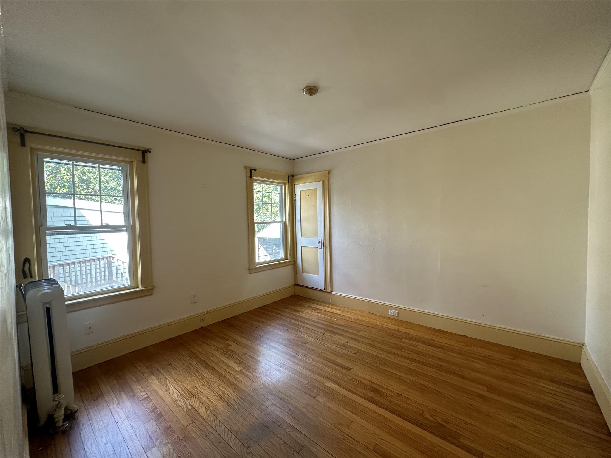 2 bed, 1 bath apartment for rent at 51 Madison Ave Unit 1, North Cambridge — photo 10 of 13