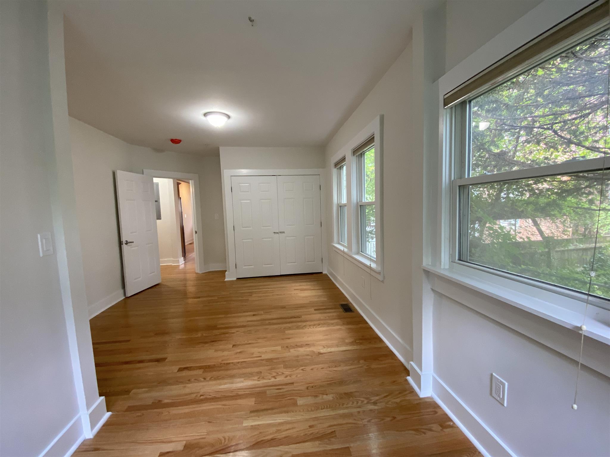 2 bed, 1 bath apartment for rent at 10 Silvey Pl Unit 1, Davis Square — photo 8 of 9