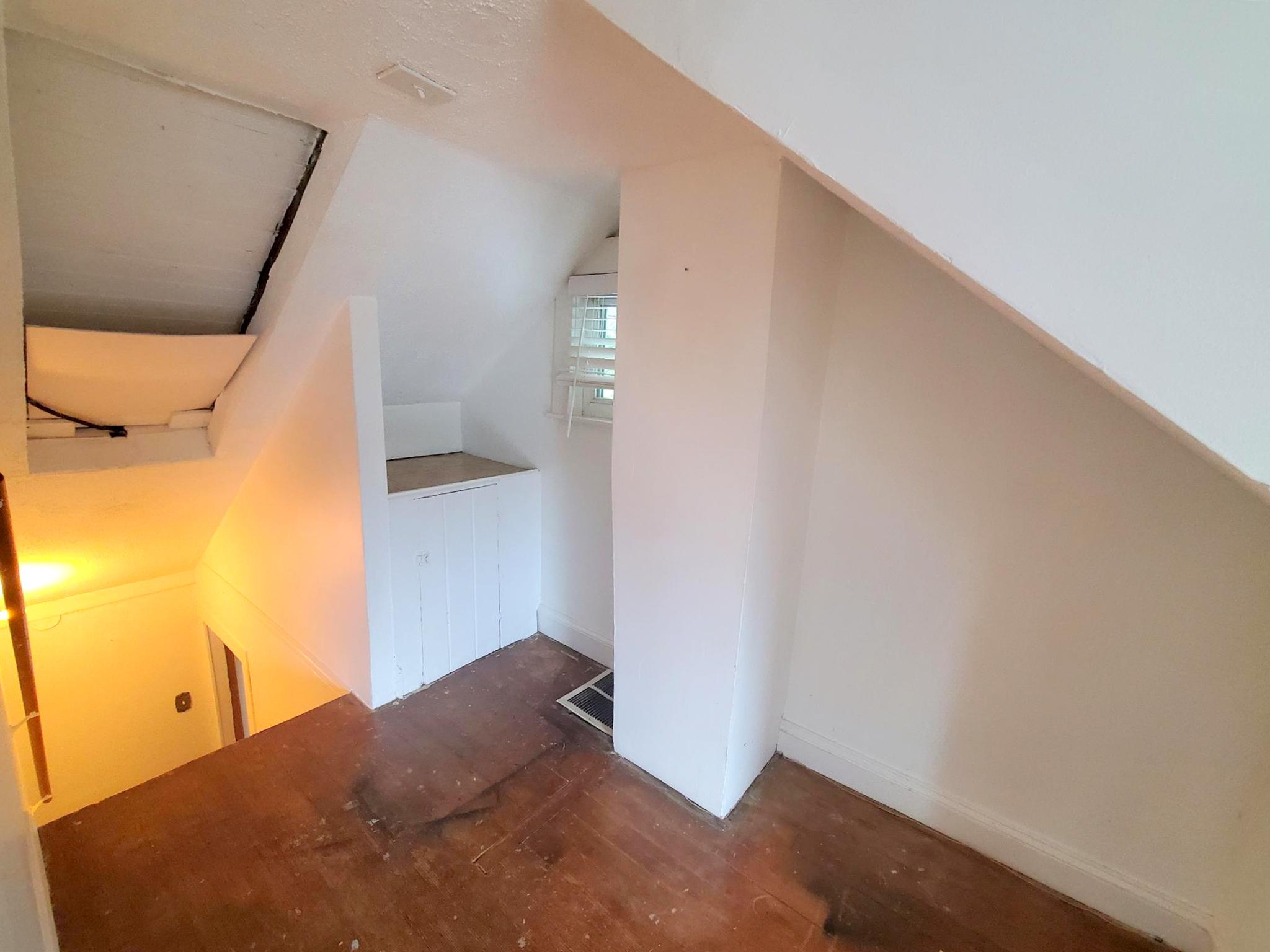 3 bed, 1.5 bath apartment for rent at 137 Fern Rd Unit 137, Glenwood — photo 13 of 21